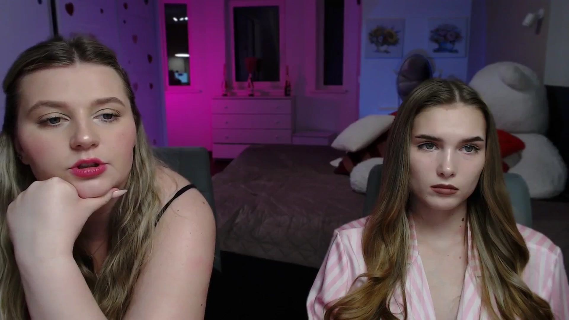 Gallery image thumbnail from Sirela's myfreecams stream on, 03/18/2026, 17:29 image 12 of 20