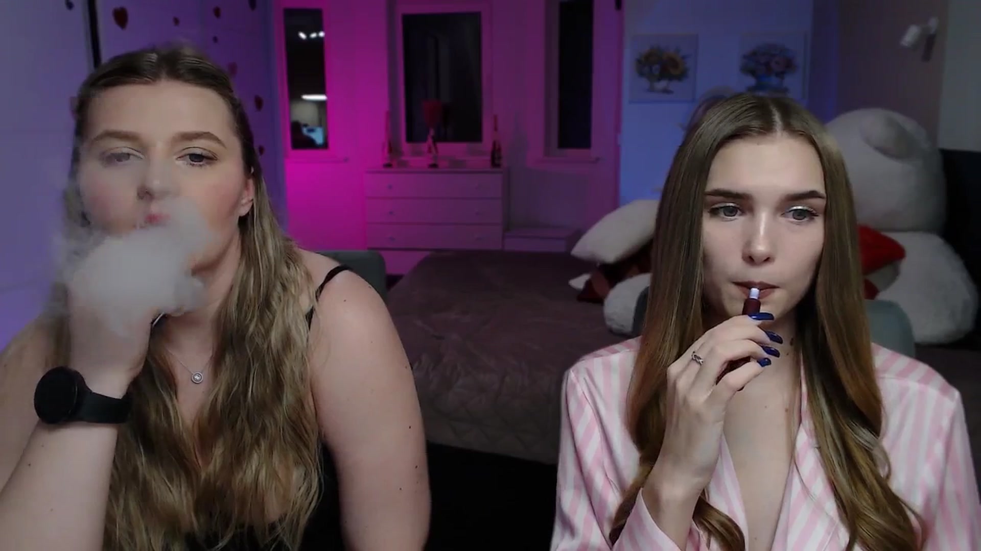 Gallery image thumbnail from Sirela's myfreecams stream on, 03/18/2026, 17:29 image 7 of 20