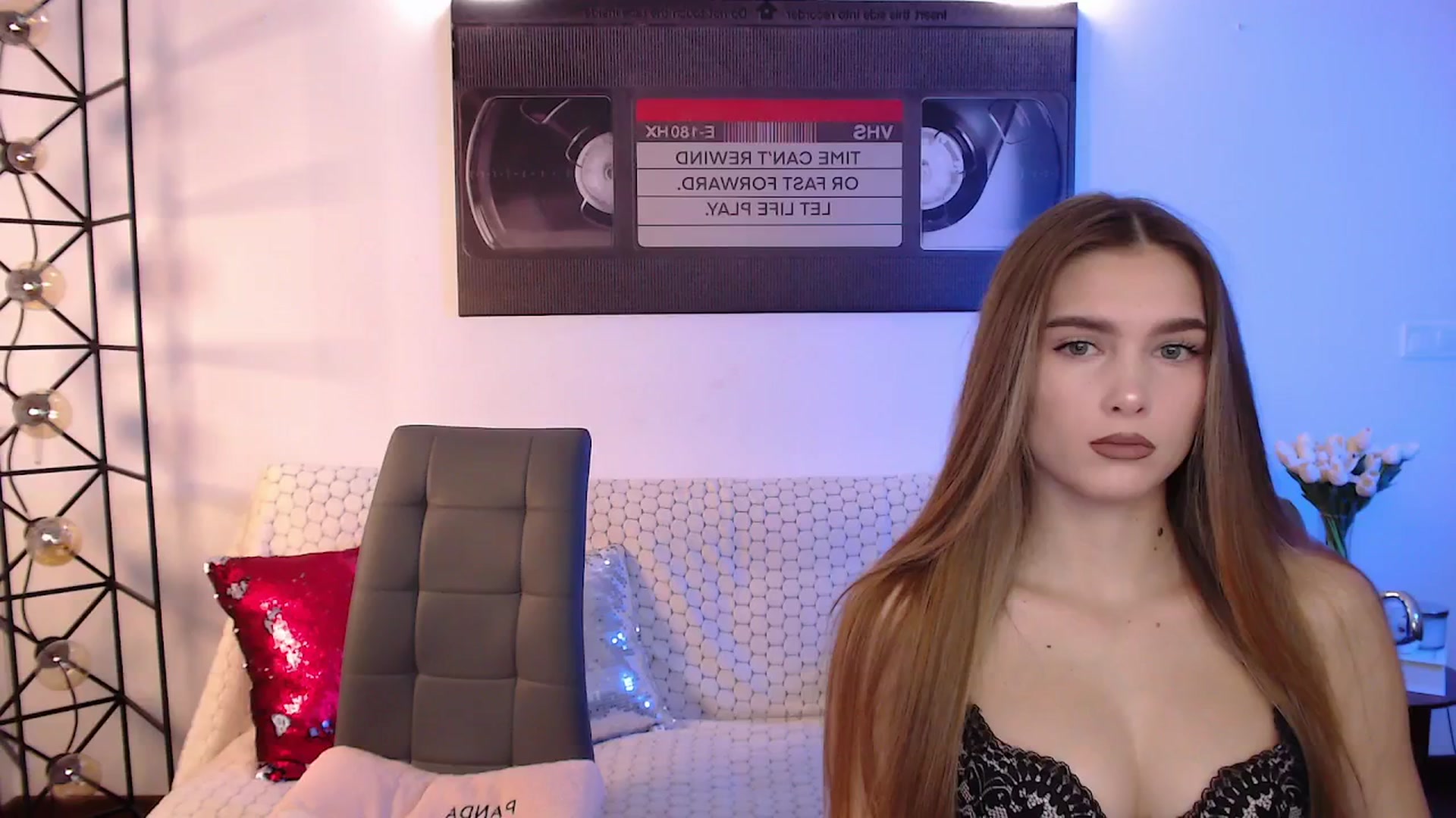 Gallery image thumbnail from Sirela's myfreecams stream on, 03/20/2026, 11:51 image 6 of 20