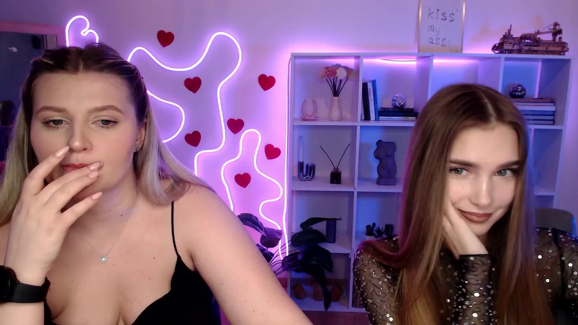 Gallery image thumbnail from Sirela's myfreecams stream on, 03/21/2026, 17:16 image 17 of 20
