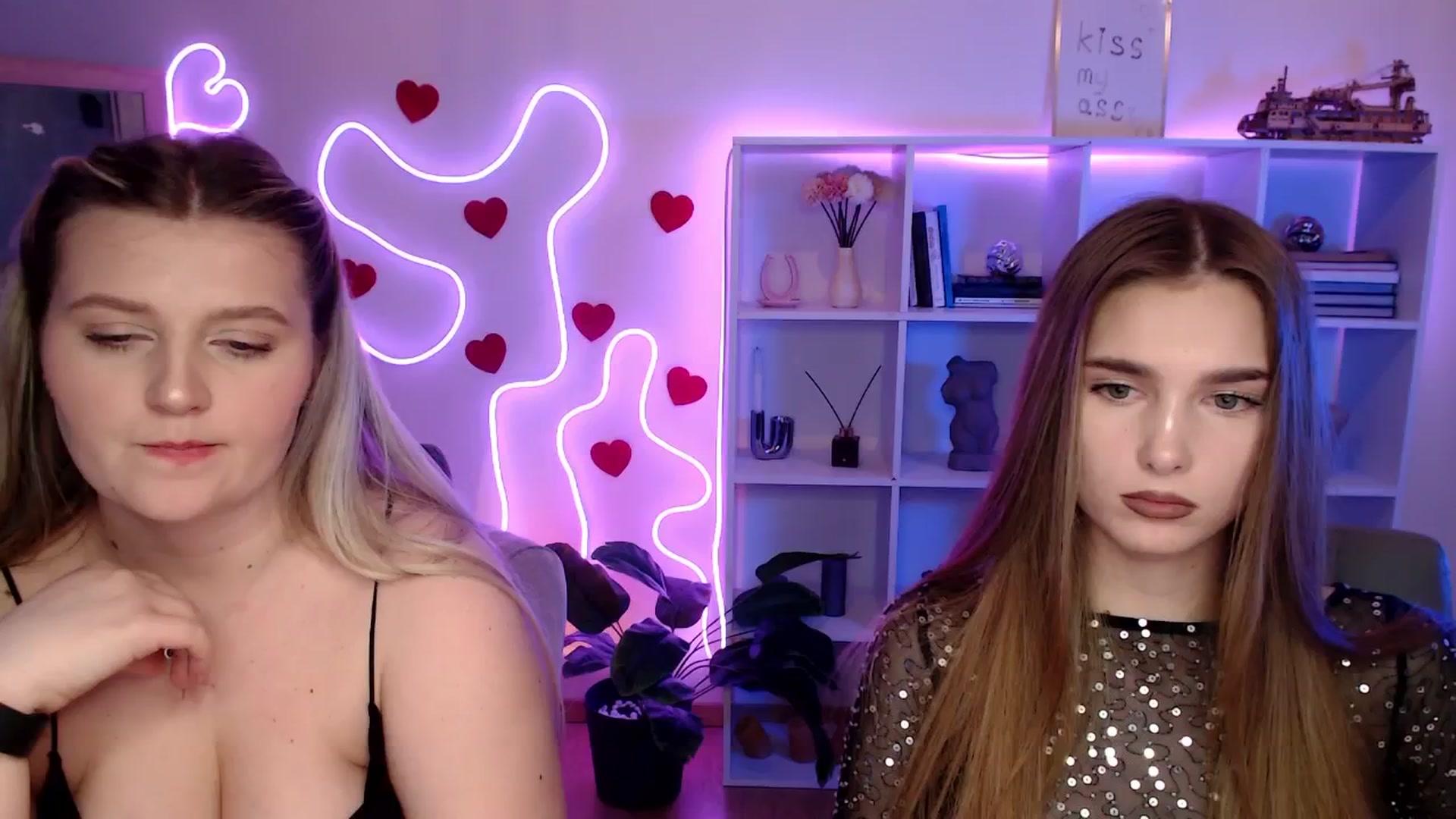 Gallery image thumbnail from Sirela's myfreecams stream on, 03/21/2026, 17:16 image 11 of 20