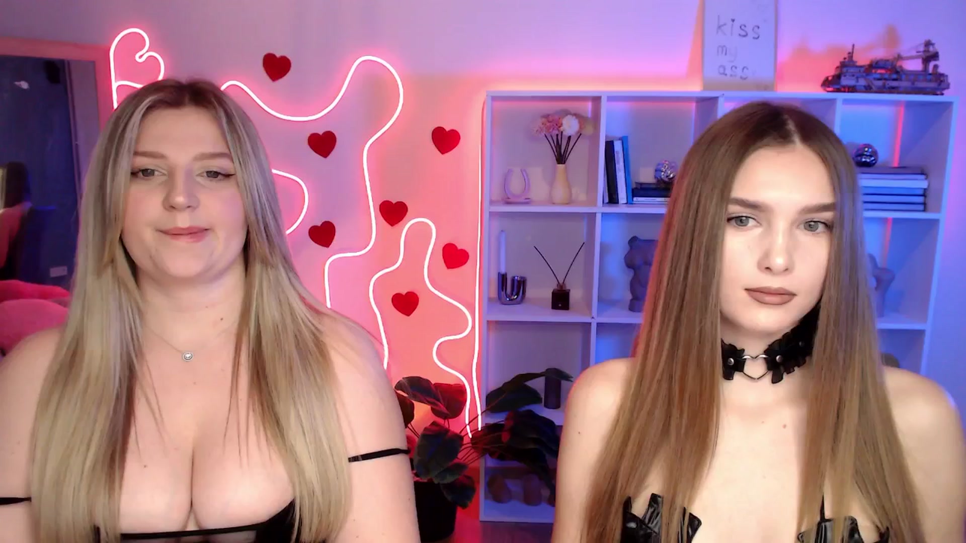 Gallery image thumbnail from Sirela's myfreecams stream on, 03/22/2026, 11:45 image 16 of 20