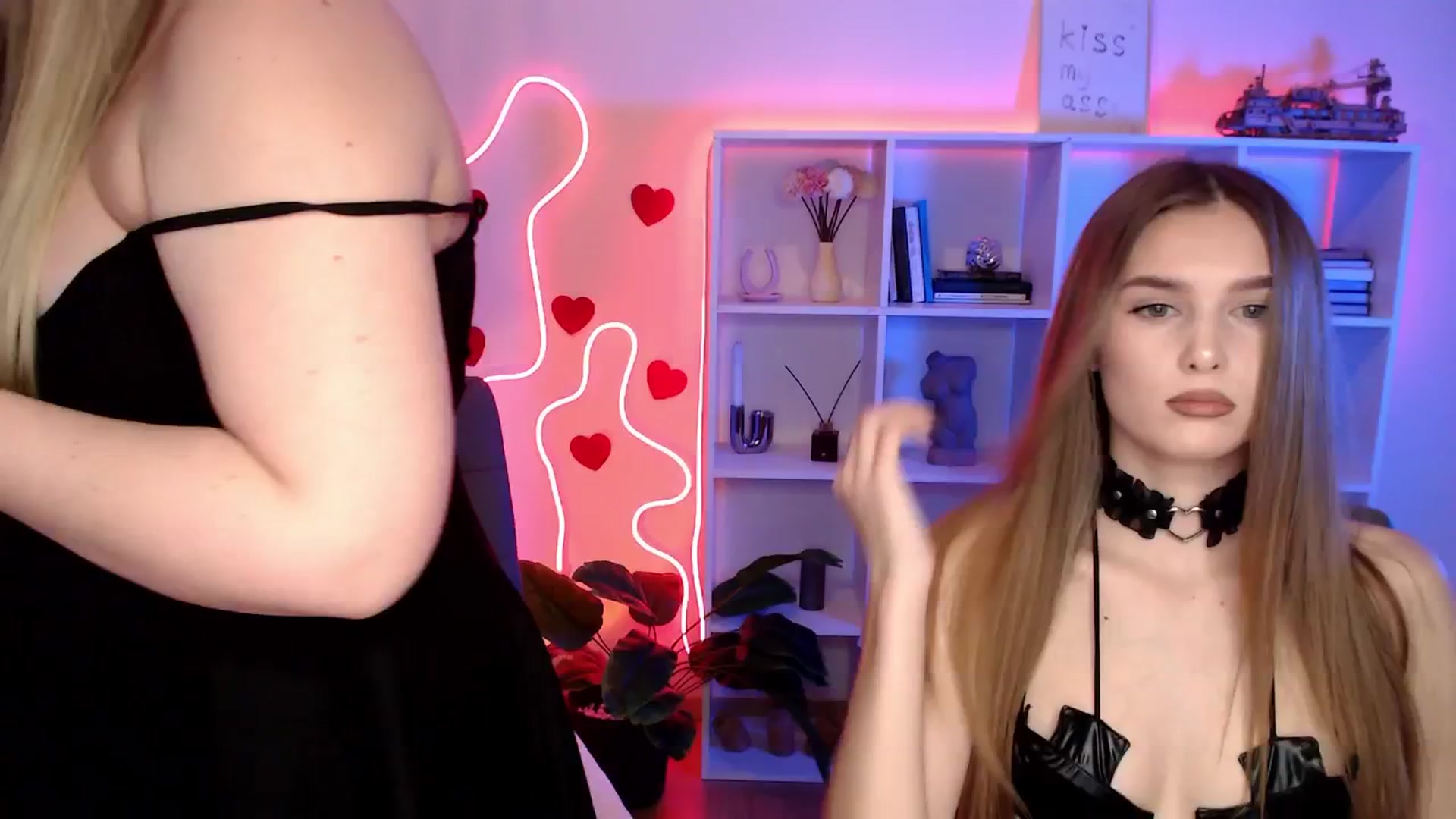 Gallery image thumbnail from Sirela's myfreecams stream on, 03/22/2026, 13:16 image 16 of 20