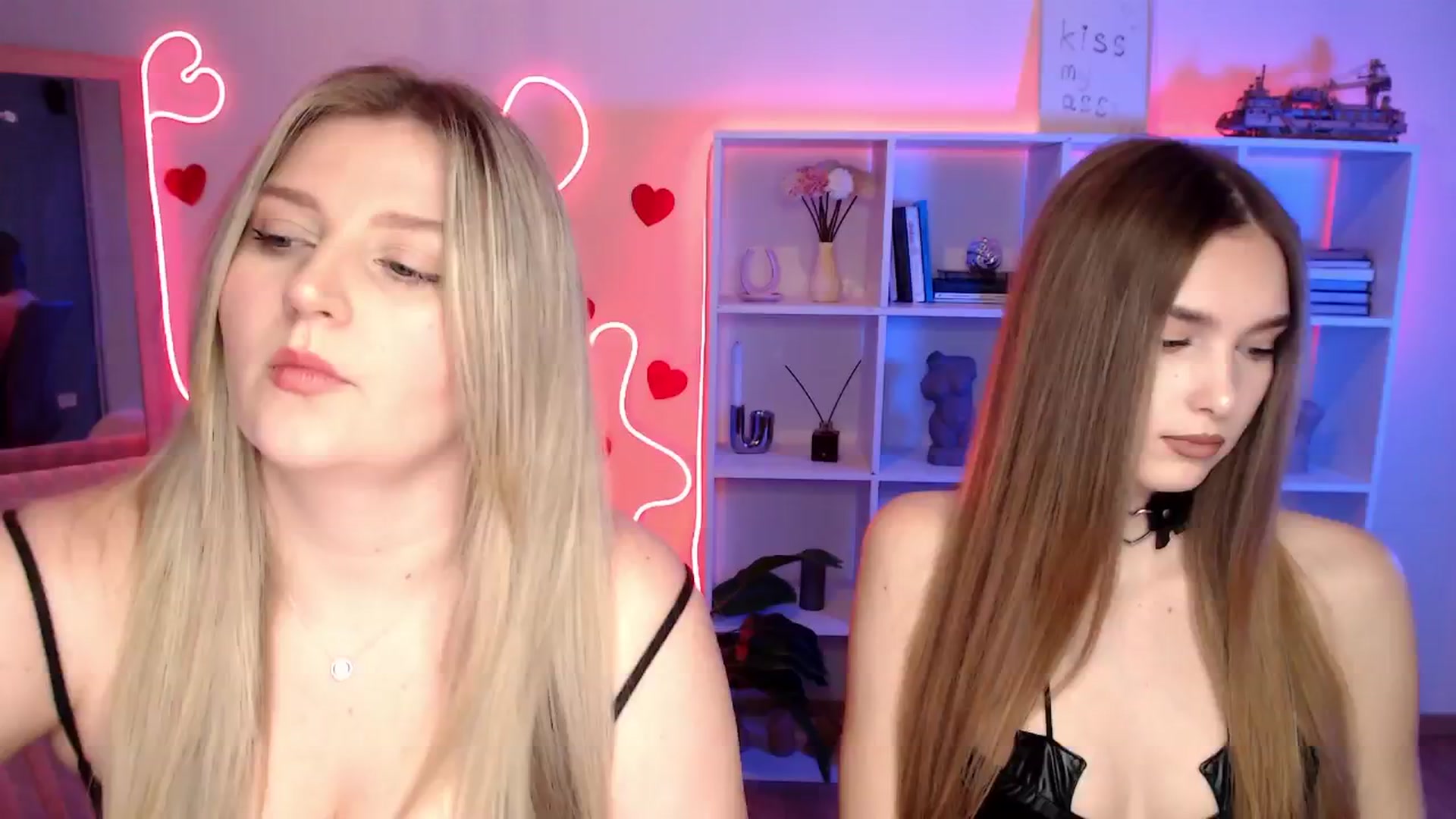 Gallery image thumbnail from Sirela's myfreecams stream on, 03/22/2026, 13:16 image 3 of 20