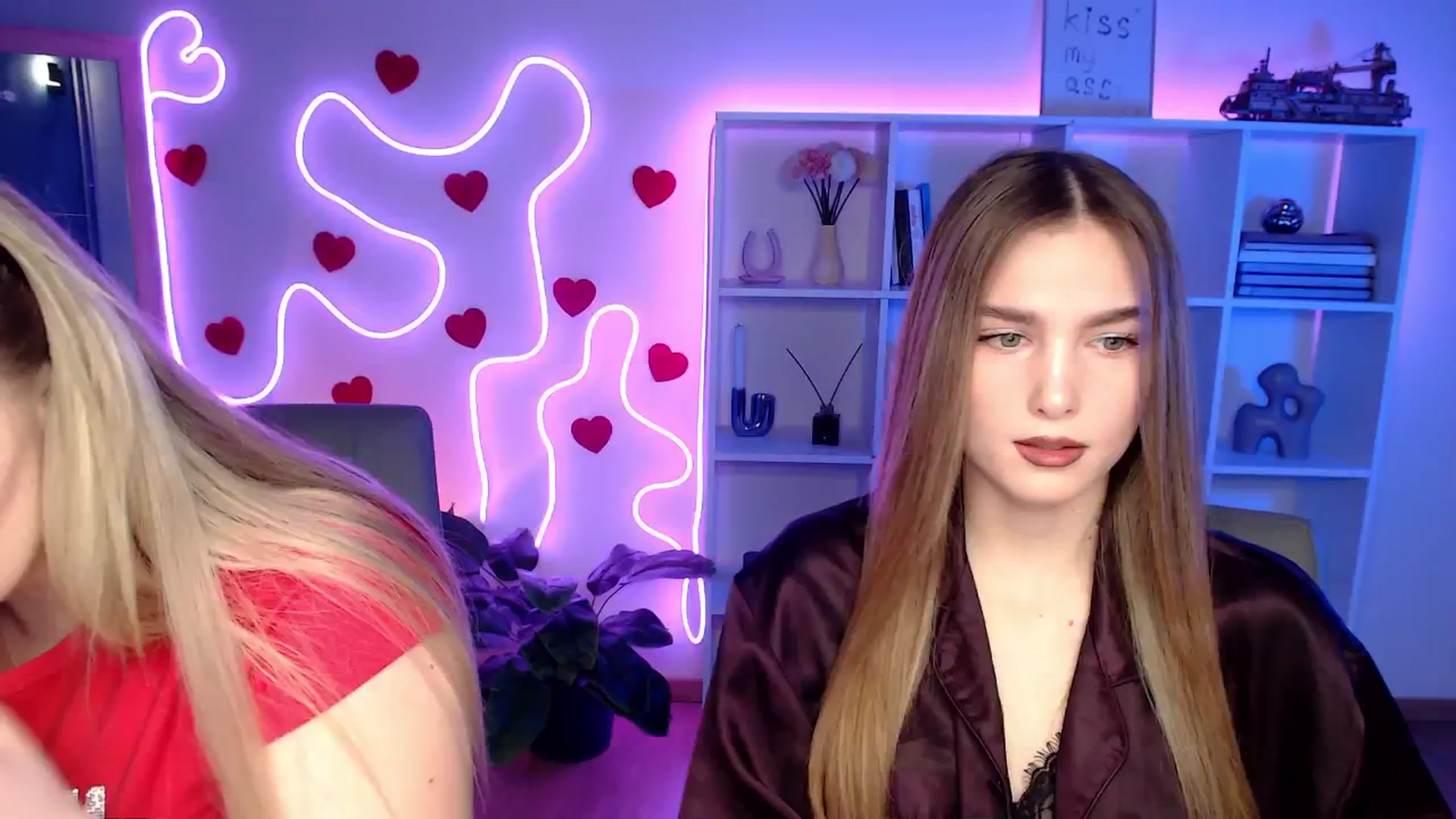 Gallery image thumbnail from Sirela's myfreecams stream on, 03/25/2026, 12:14 image 5 of 20