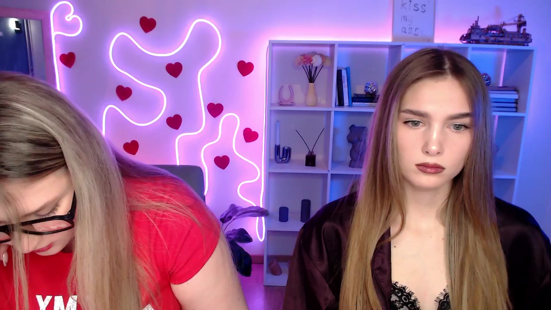 Gallery image thumbnail from Sirela's myfreecams stream on, 03/25/2026, 12:14 image 16 of 20