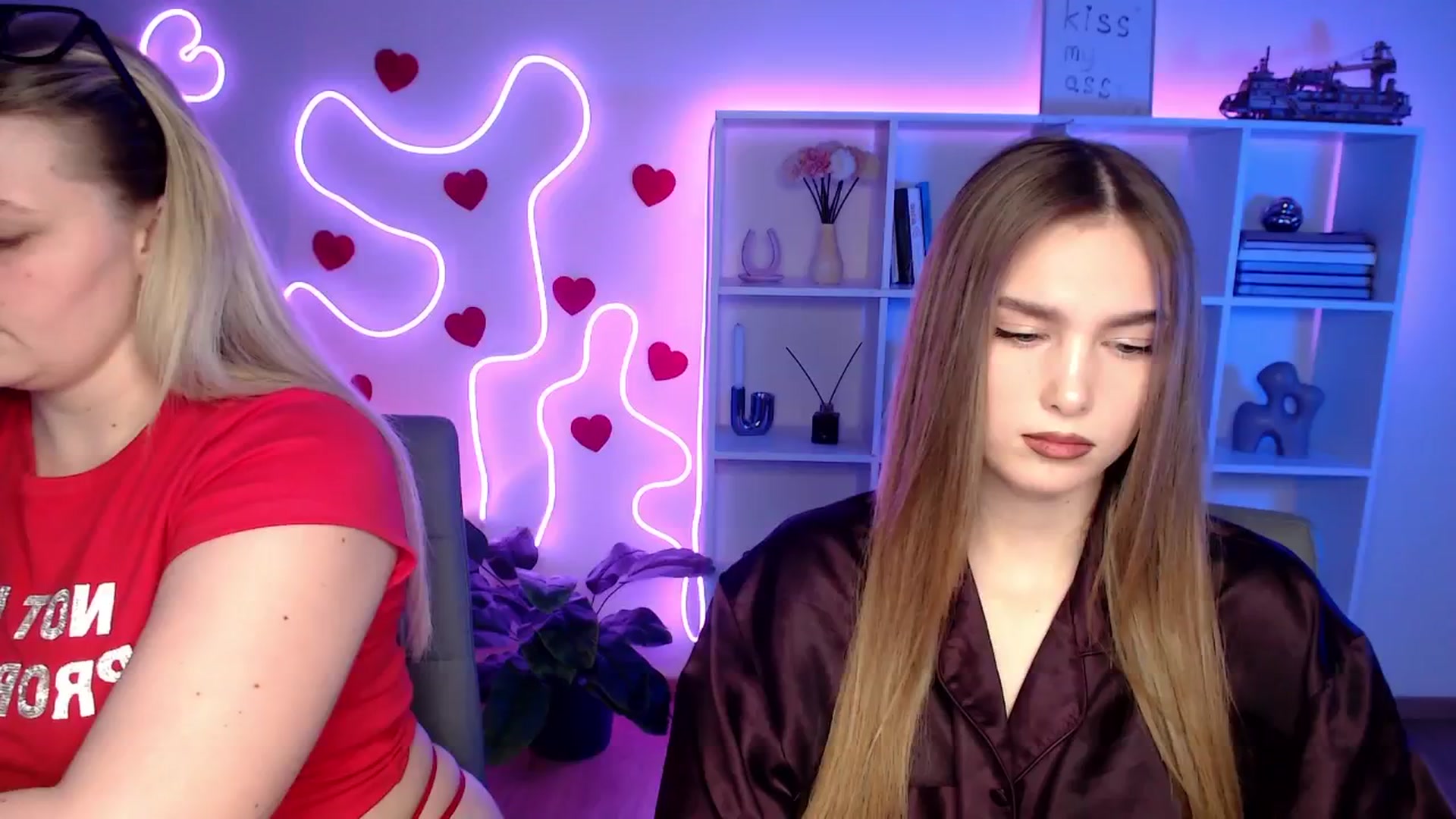 Gallery image thumbnail from Sirela's myfreecams stream on, 03/25/2026, 12:14 image 4 of 20