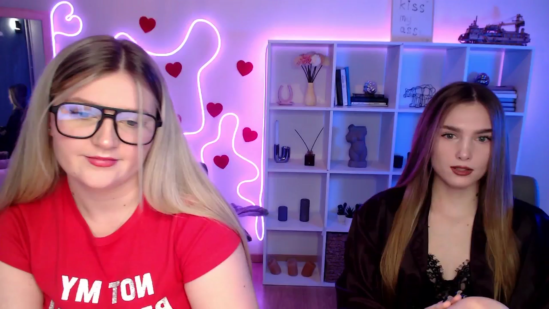 Gallery image thumbnail from Sirela's myfreecams stream on, 03/25/2026, 12:36 image 8 of 20