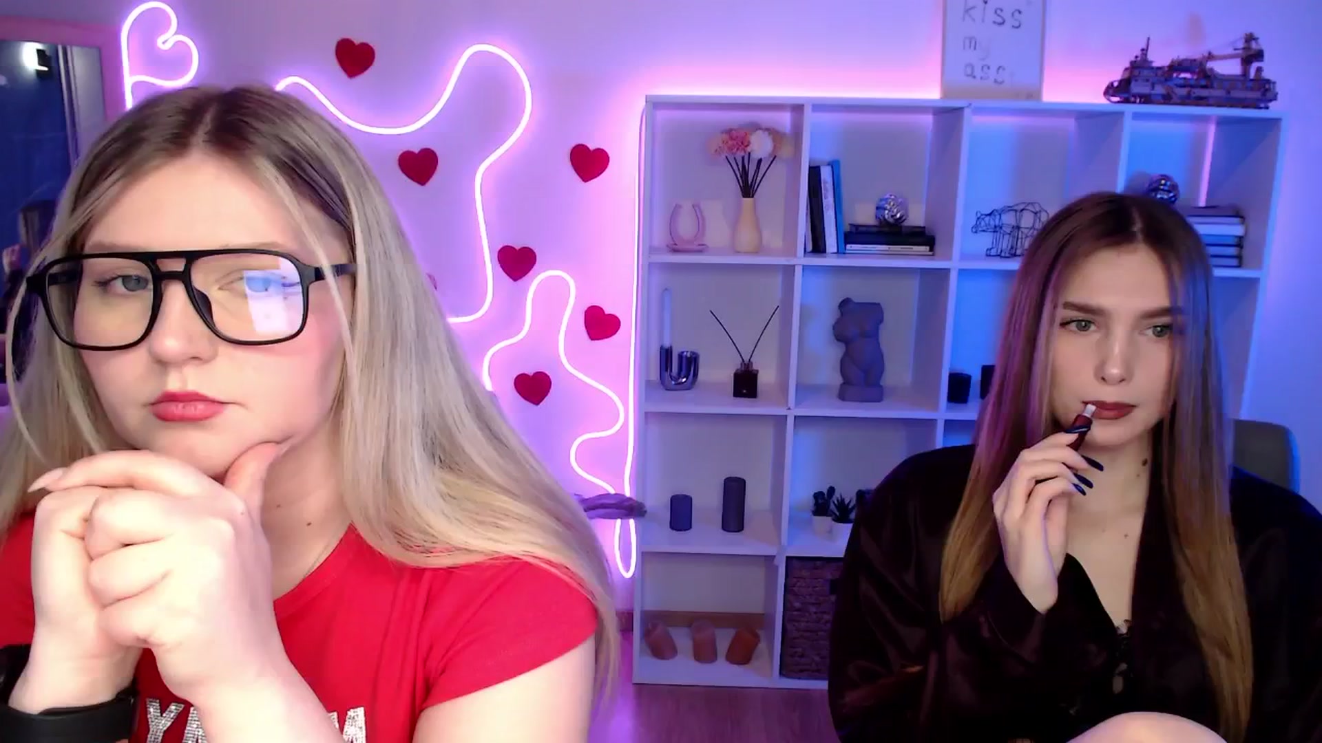 Gallery image thumbnail from Sirela's myfreecams stream on, 03/25/2026, 12:36 image 1 of 20
