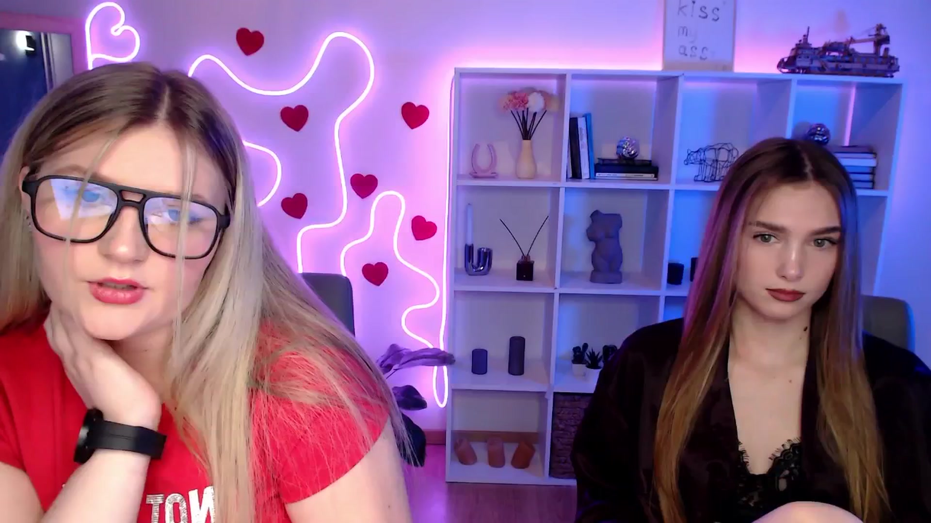 Gallery image thumbnail from Sirela's myfreecams stream on, 03/25/2026, 12:36 image 5 of 20