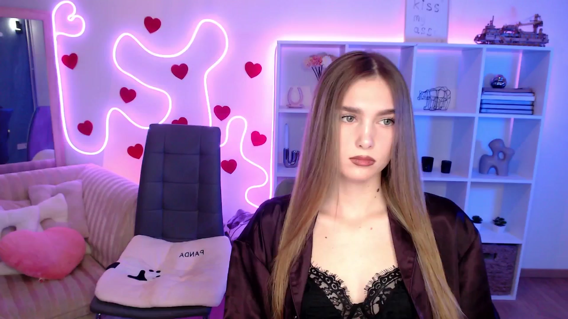 Gallery image thumbnail from Sirela's myfreecams stream on, 03/25/2026, 12:36 image 20 of 20