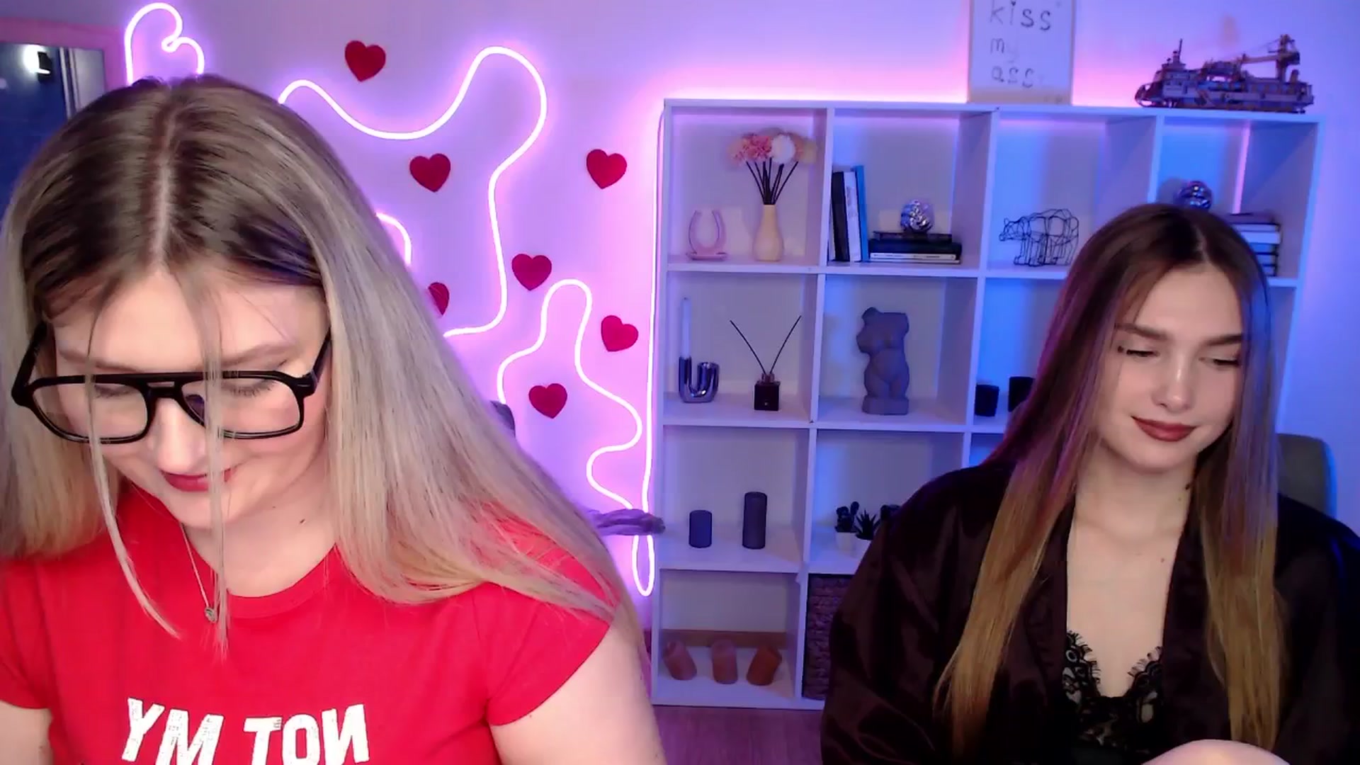 Gallery image thumbnail from Sirela's myfreecams stream on, 03/25/2026, 12:36 image 14 of 20