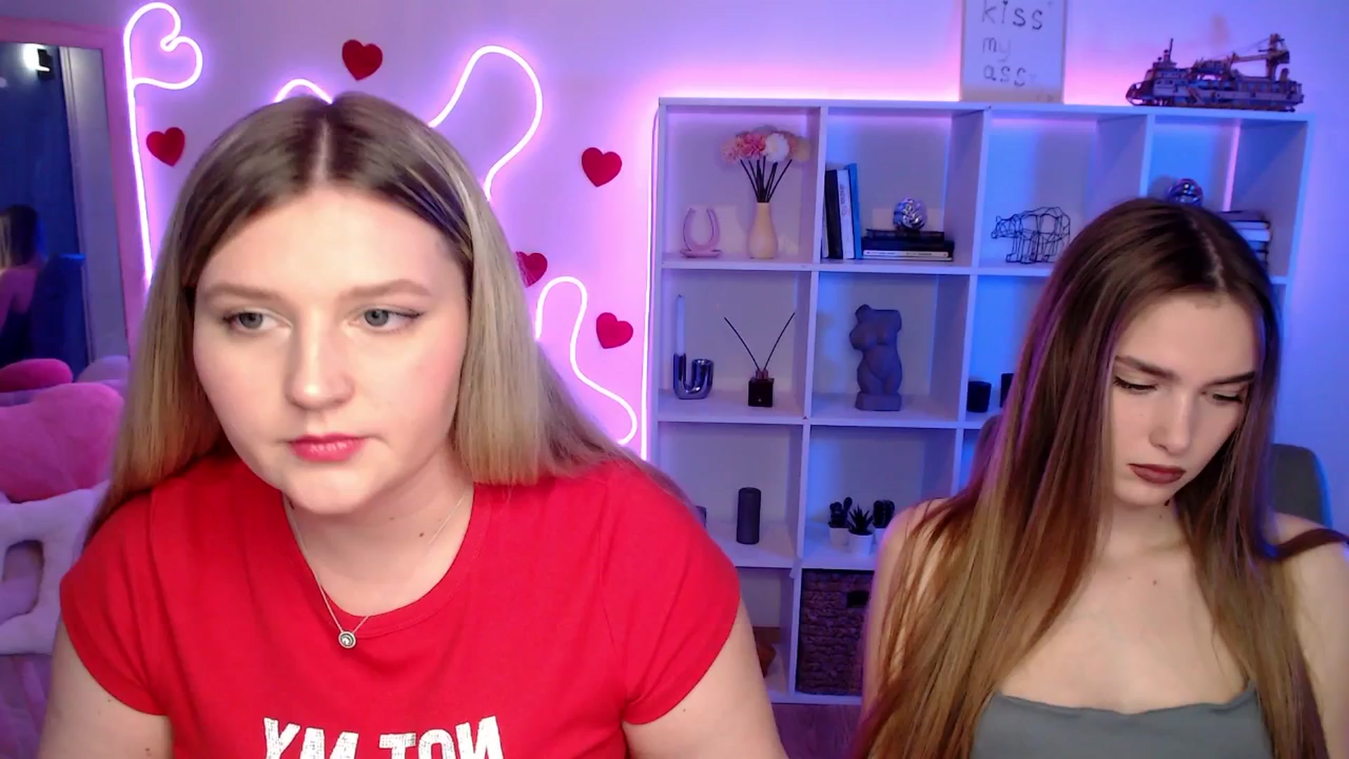 Gallery image thumbnail from Sirela's myfreecams stream on, 03/25/2026, 16:50 image 17 of 20
