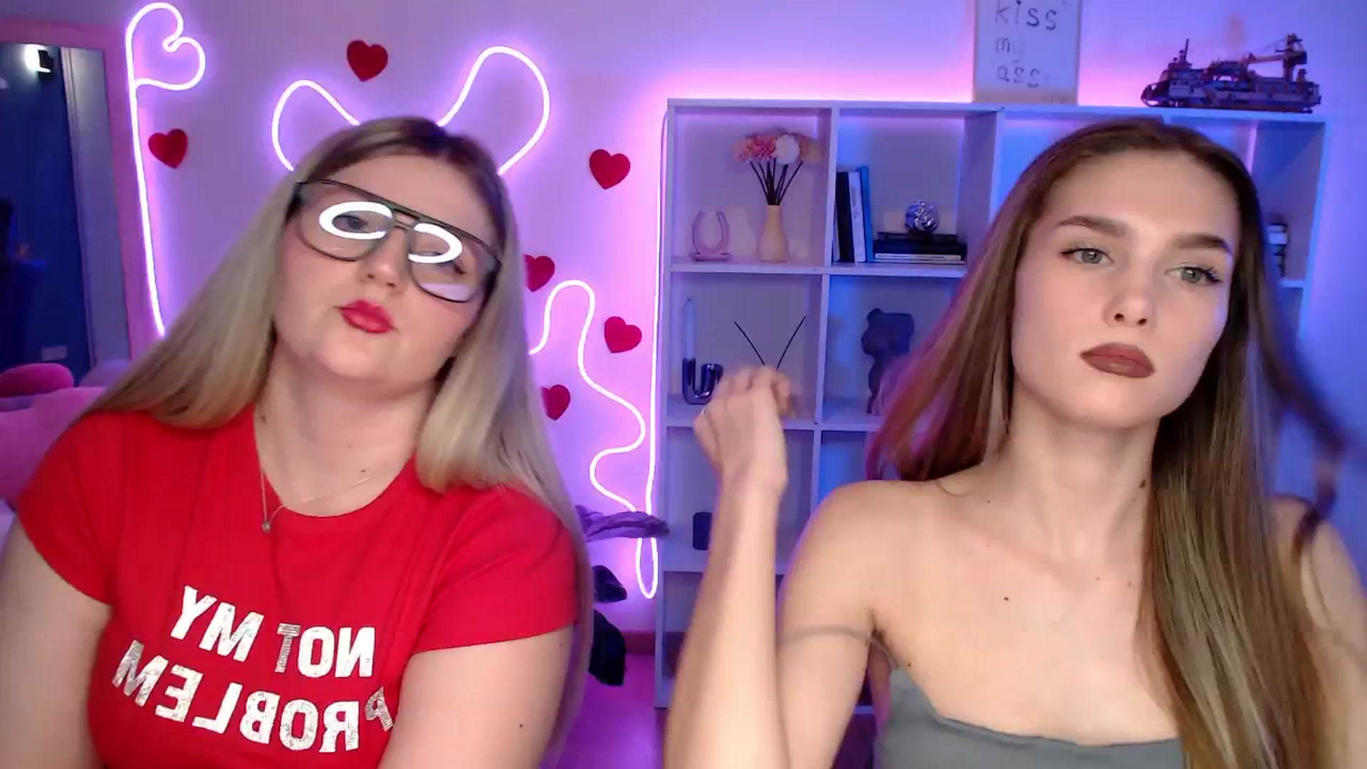 Gallery image thumbnail from Sirela's myfreecams stream on, 03/25/2026, 16:50 image 4 of 20