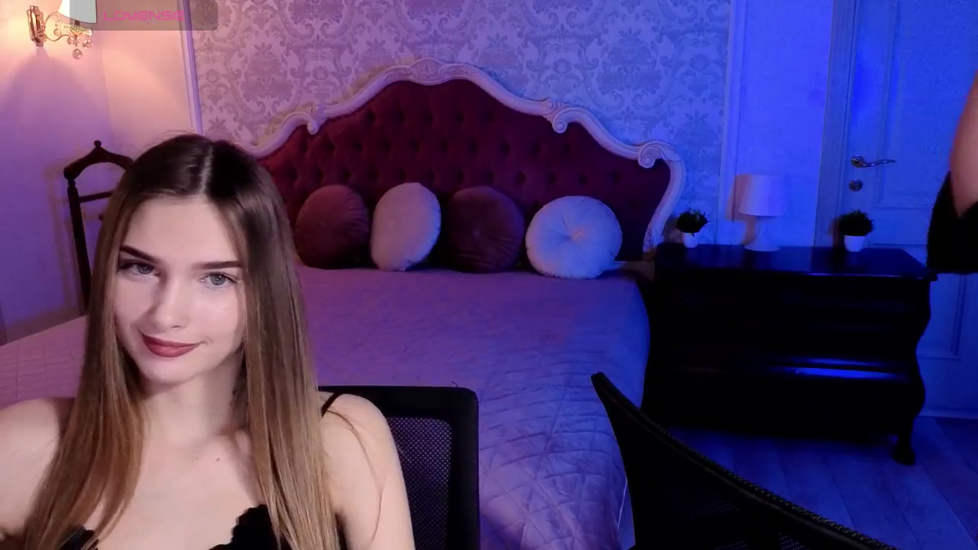 Gallery image thumbnail from Sirela's myfreecams stream on, 03/28/2026, 16:14 image 12 of 20
