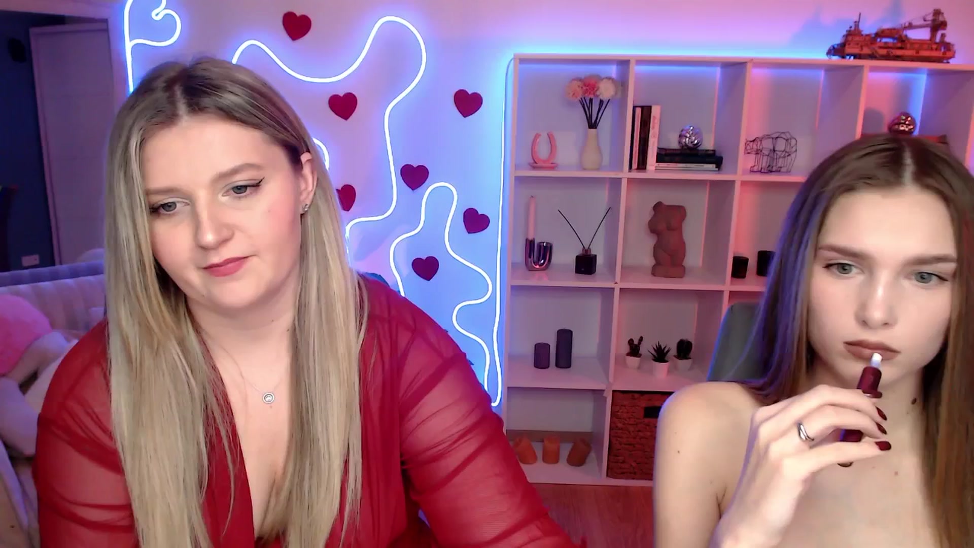 Gallery image thumbnail from Sirela's myfreecams stream on, 03/29/2026, 14:06 image 16 of 20