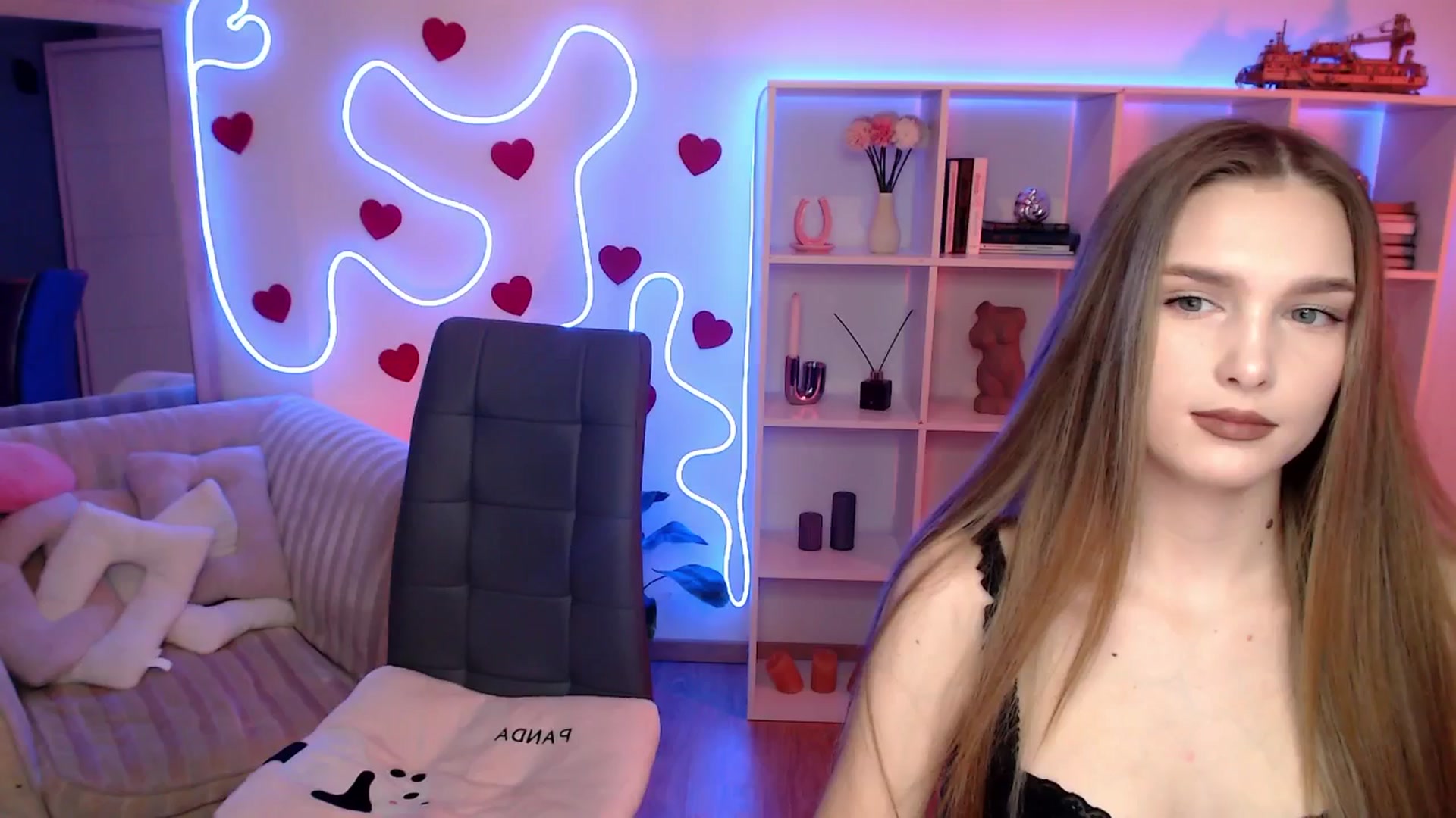 Gallery image thumbnail from Sirela's myfreecams stream on, 03/29/2026, 14:06 image 2 of 20