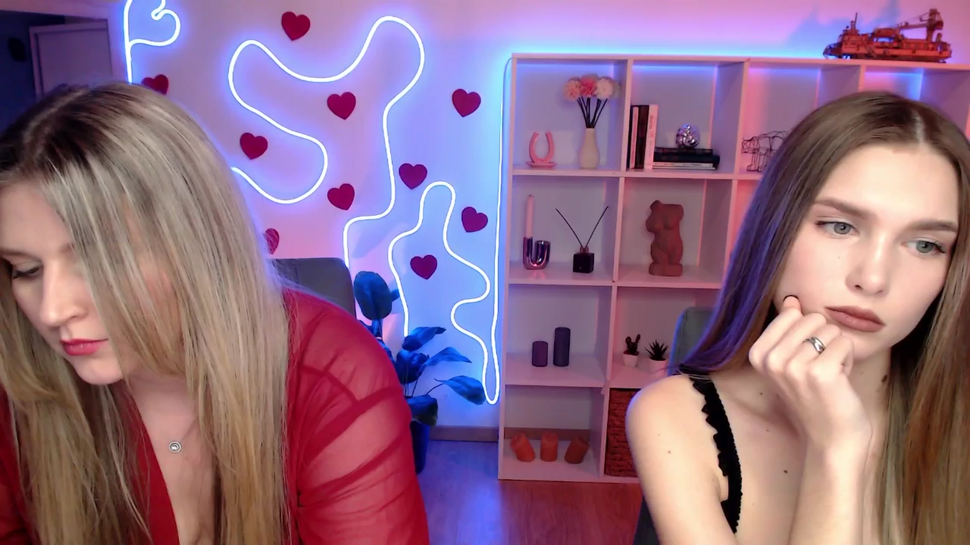 Gallery image thumbnail from Sirela's myfreecams stream on, 03/29/2026, 15:06 image 13 of 20