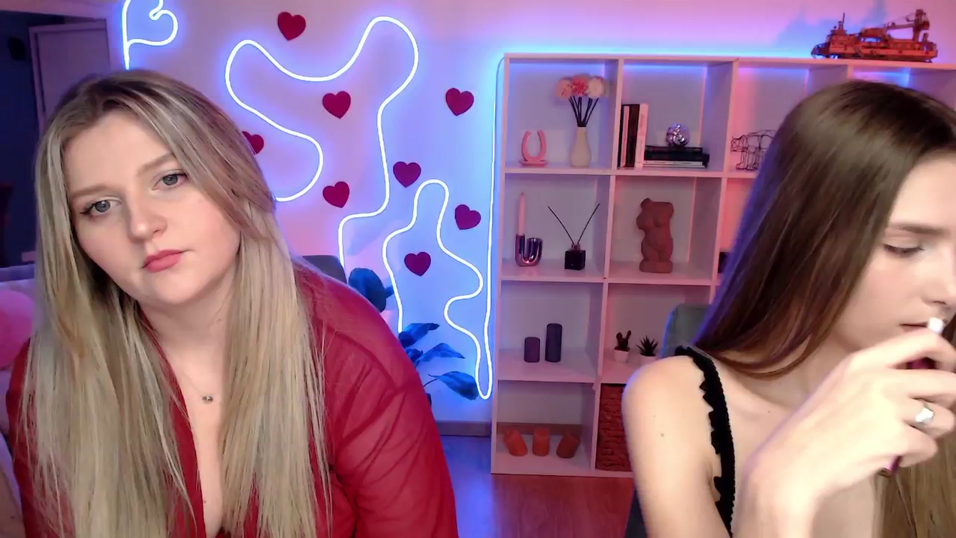 Gallery image thumbnail from Sirela's myfreecams stream on, 03/29/2026, 15:06 image 16 of 20