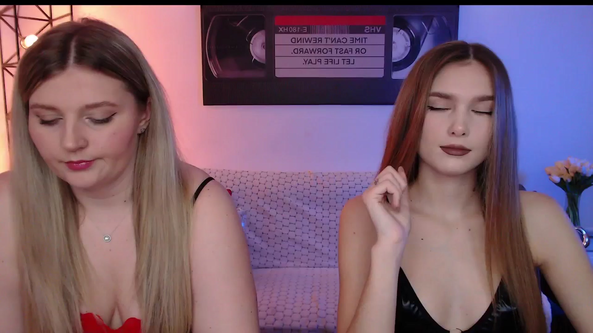 Gallery image thumbnail from Sirela's myfreecams stream on, 03/31/2026, 10:12 image 16 of 20