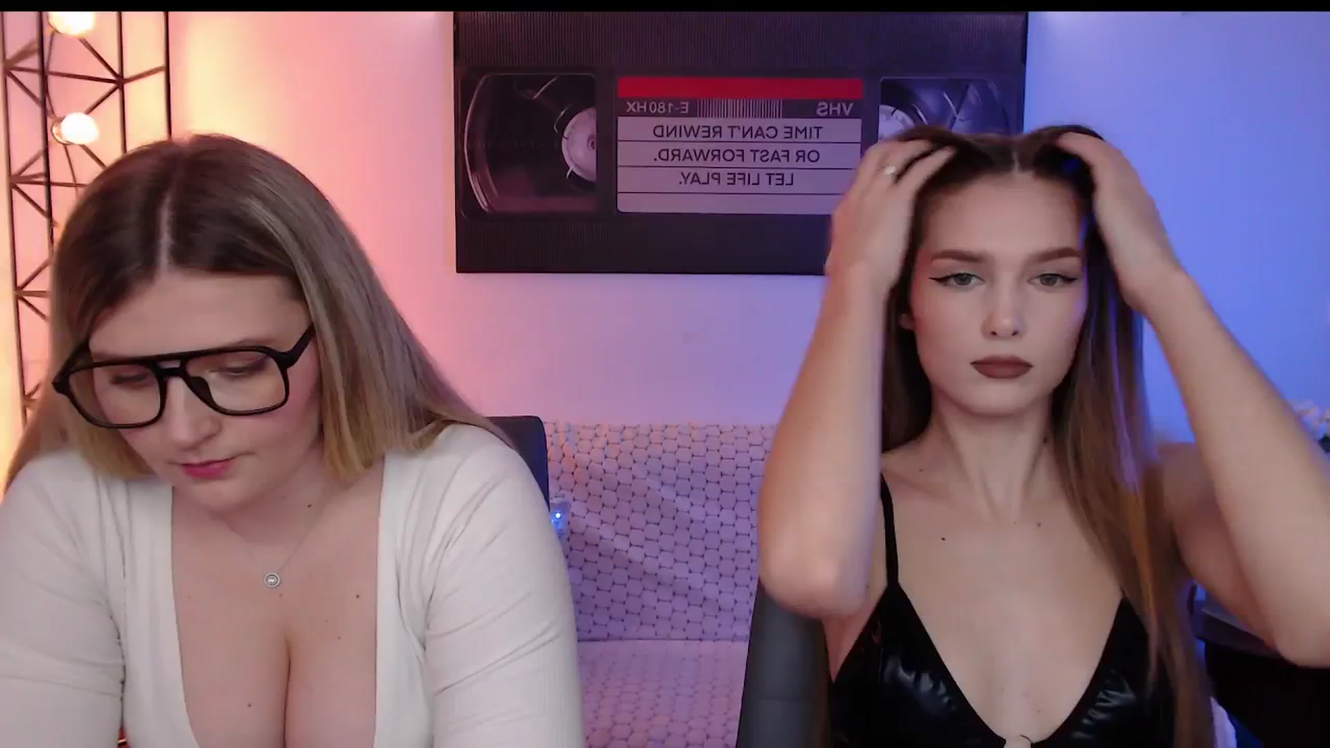 Gallery image thumbnail from Sirela's myfreecams stream on, 03/31/2026, 12:34 image 10 of 20