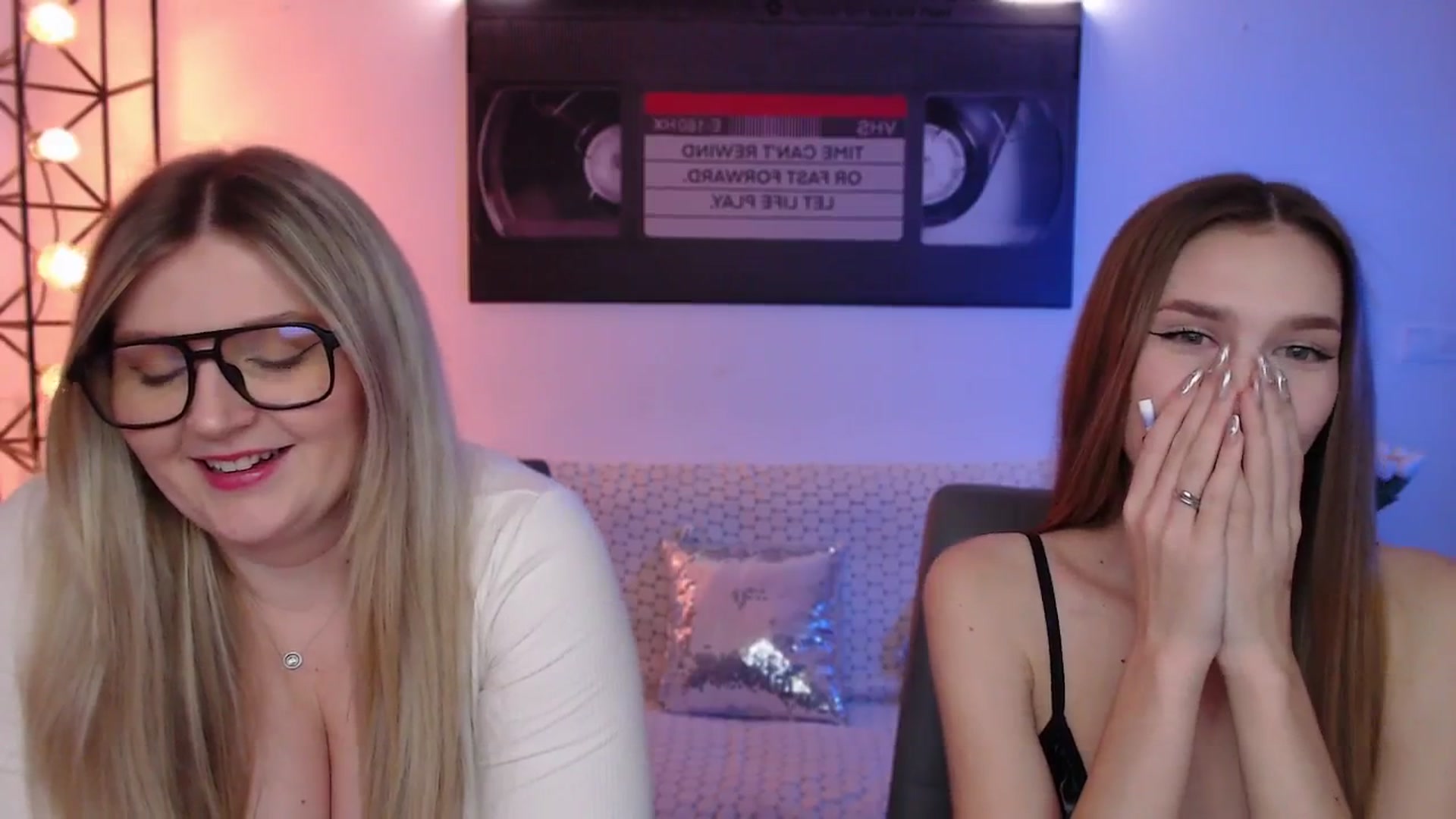 Gallery image thumbnail from Sirela's myfreecams stream on, 03/31/2026, 14:59 image 8 of 20