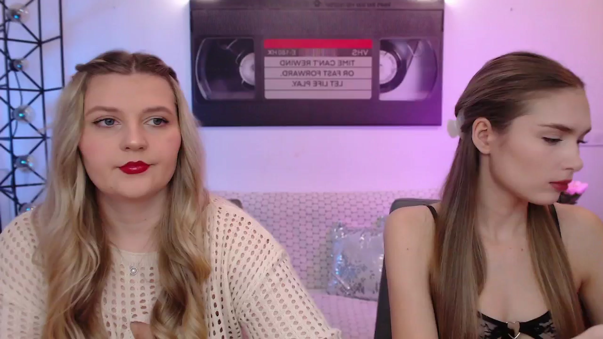 Gallery image thumbnail from Sirela's myfreecams stream on, 04/01/2026, 11:36 image 14 of 20