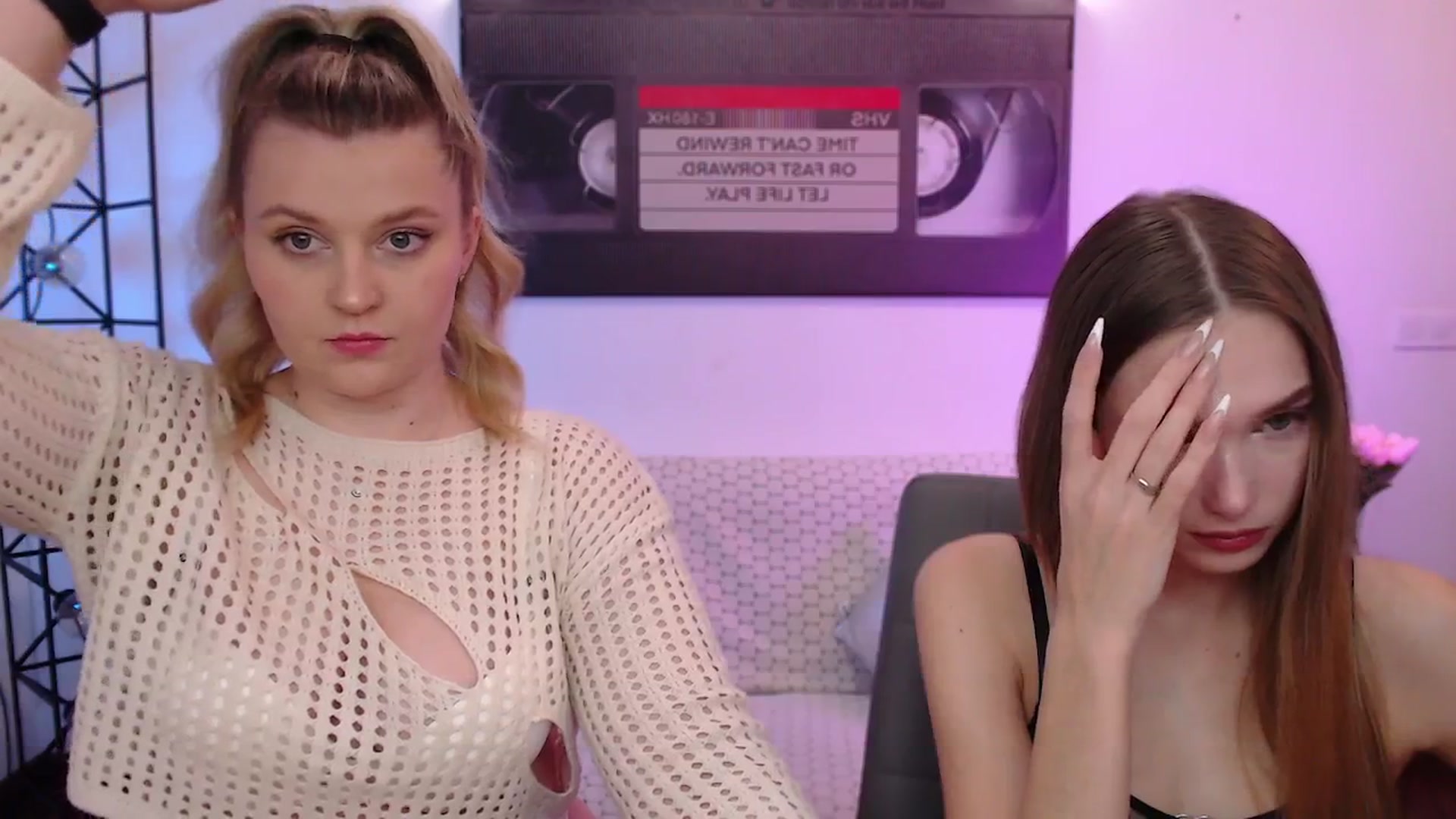 Gallery image thumbnail from Sirela's myfreecams stream on, 04/01/2026, 15:26 image 3 of 20