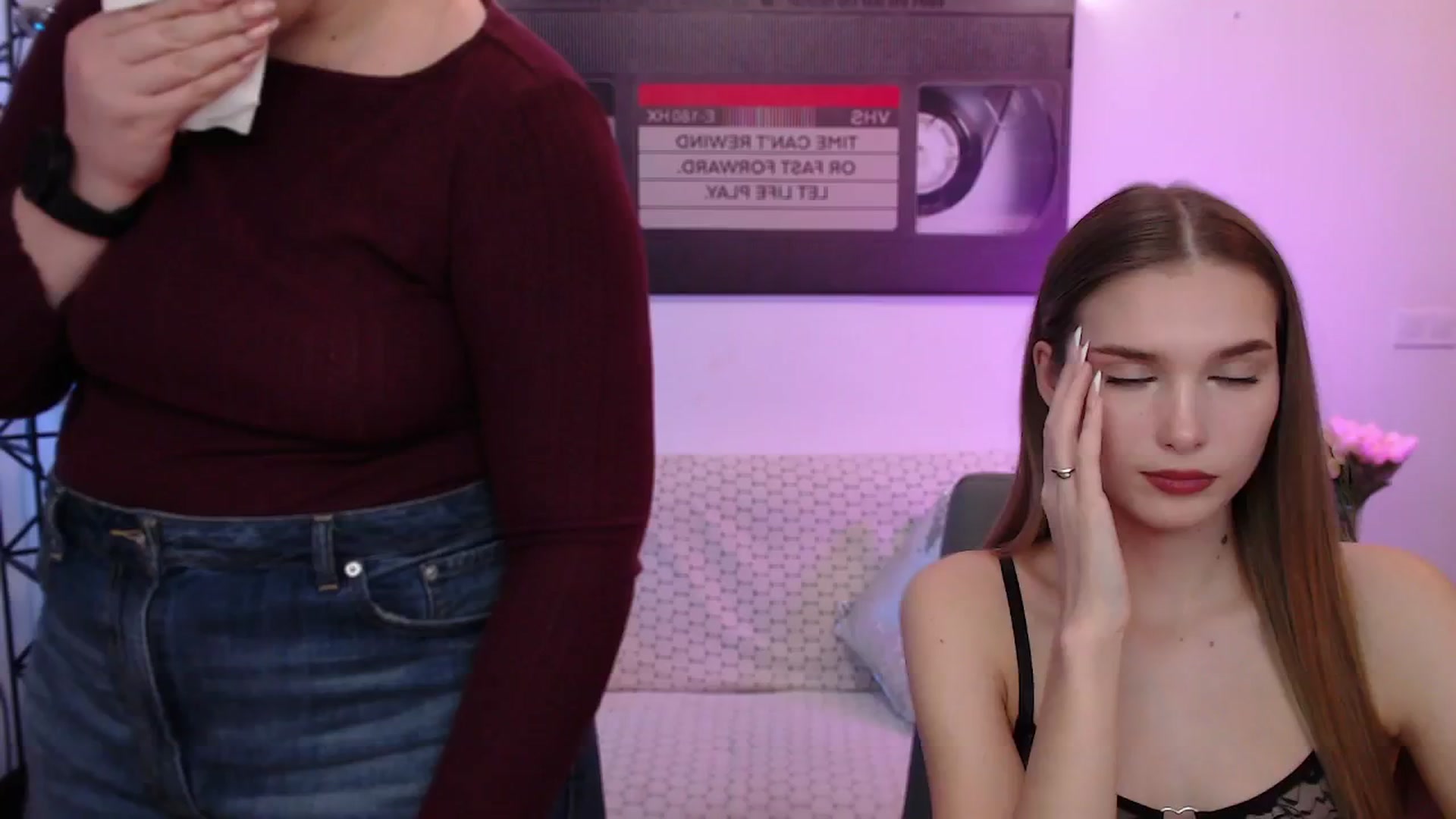Gallery image thumbnail from Sirela's myfreecams stream on, 04/01/2026, 16:21 image 16 of 20