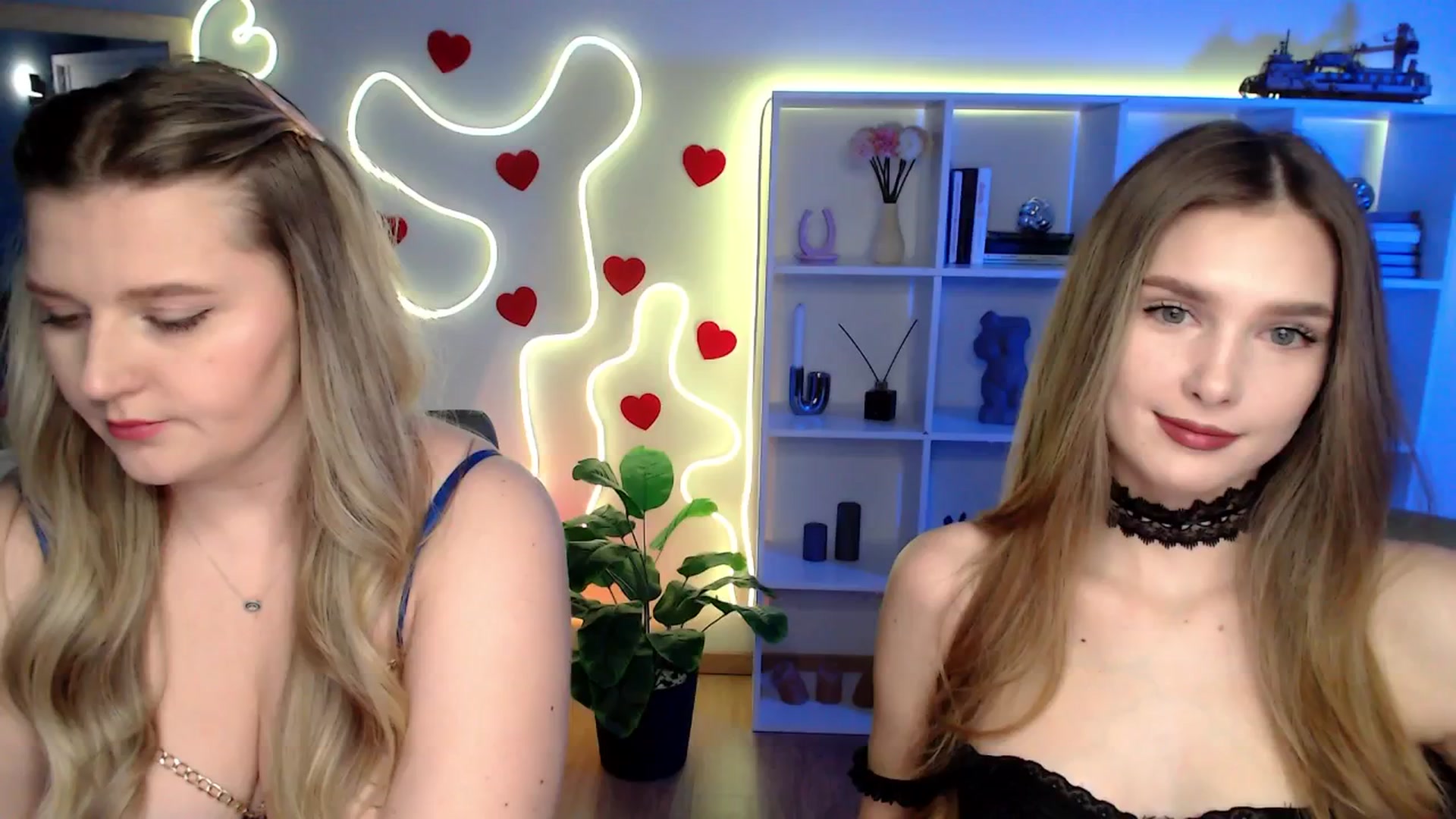 Gallery image thumbnail from Sirela's myfreecams stream on, 04/04/2026, 11:27 image 4 of 20