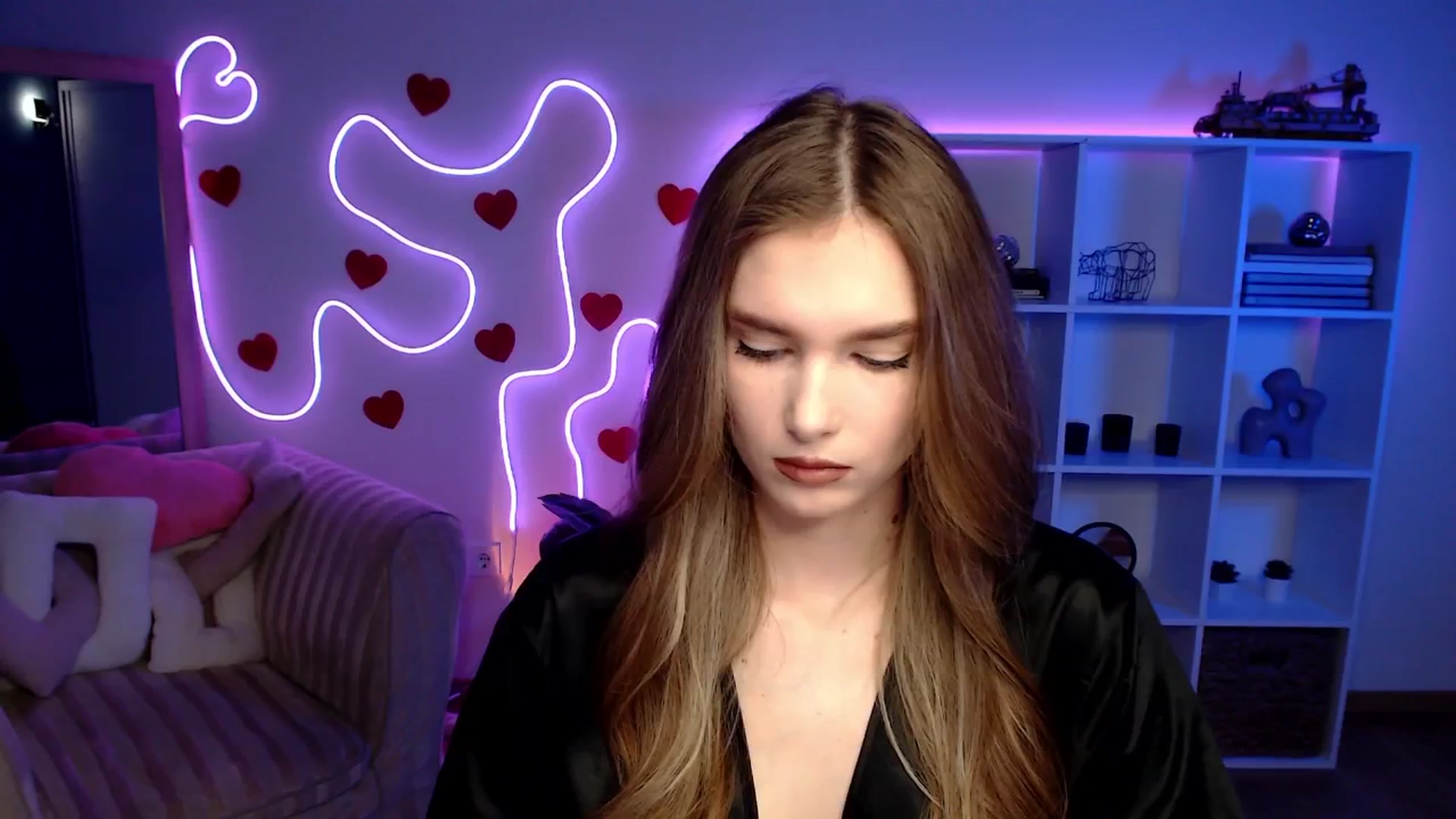 Gallery image thumbnail from Sirela's myfreecams stream on, 04/05/2026, 09:51 image 10 of 20