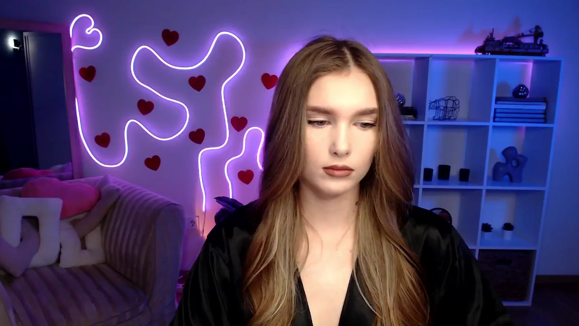 Gallery image thumbnail from Sirela's myfreecams stream on, 04/05/2026, 09:51 image 7 of 20