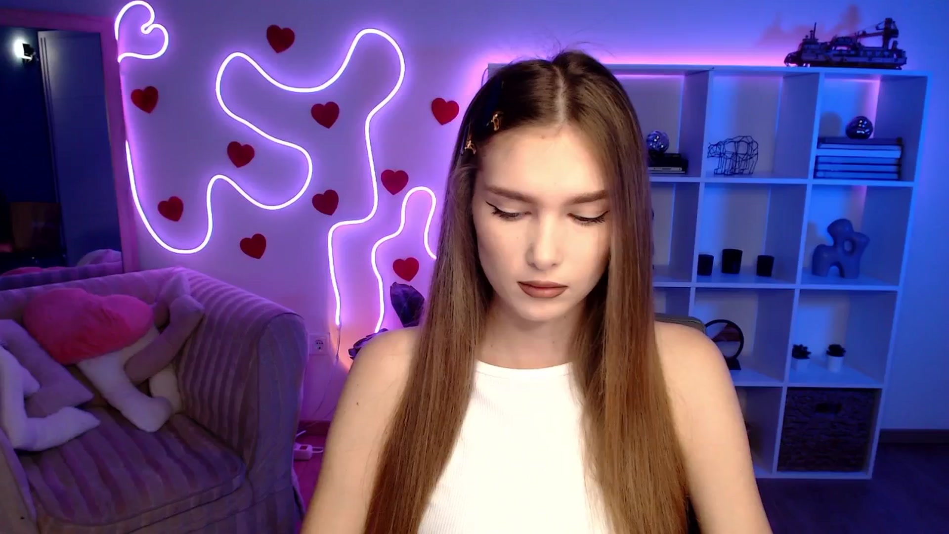 Gallery image thumbnail from Sirela's myfreecams stream on, 04/06/2026, 09:04 image 10 of 20