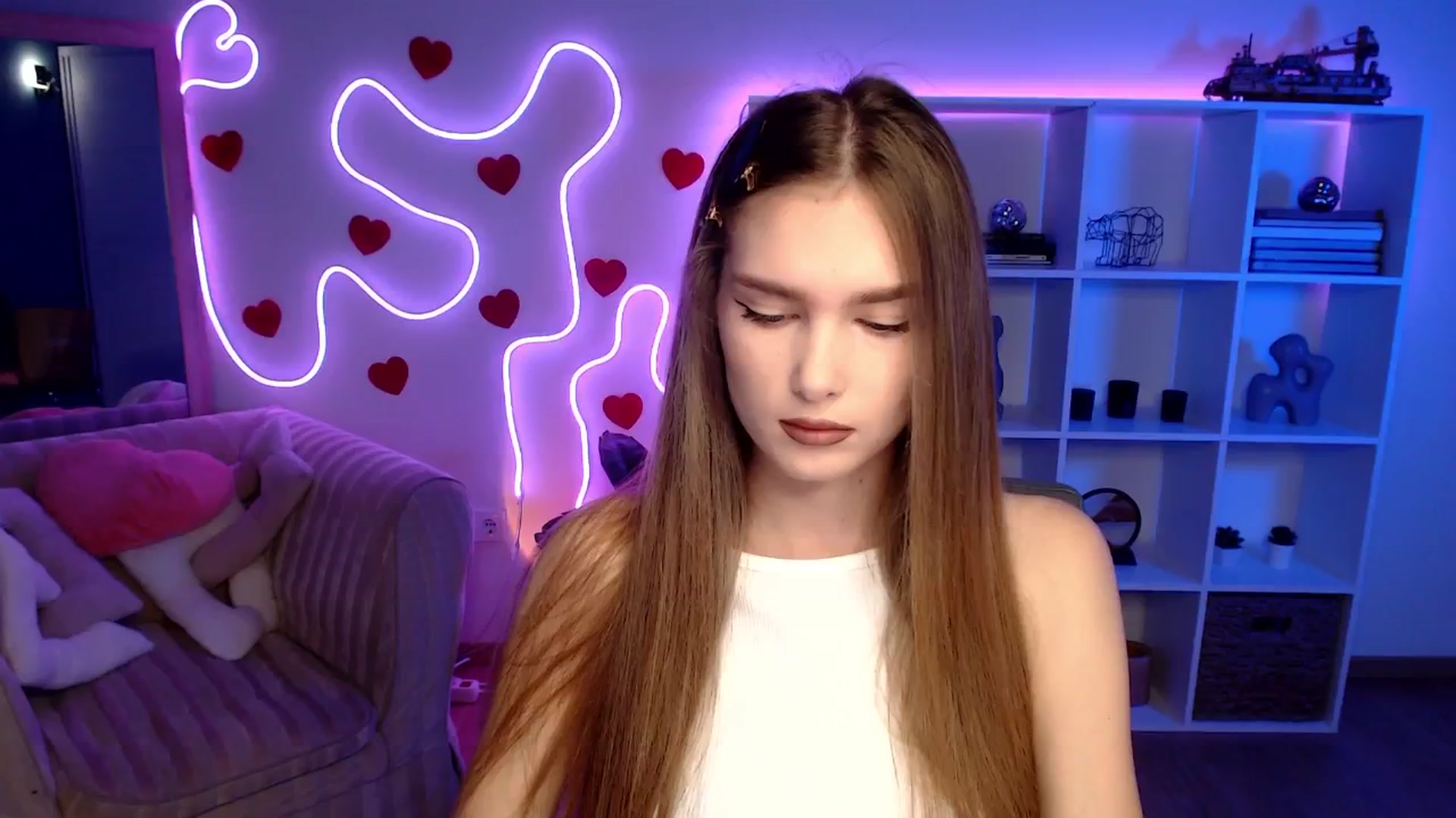 Gallery image thumbnail from Sirela's myfreecams stream on, 04/06/2026, 09:04 image 19 of 20