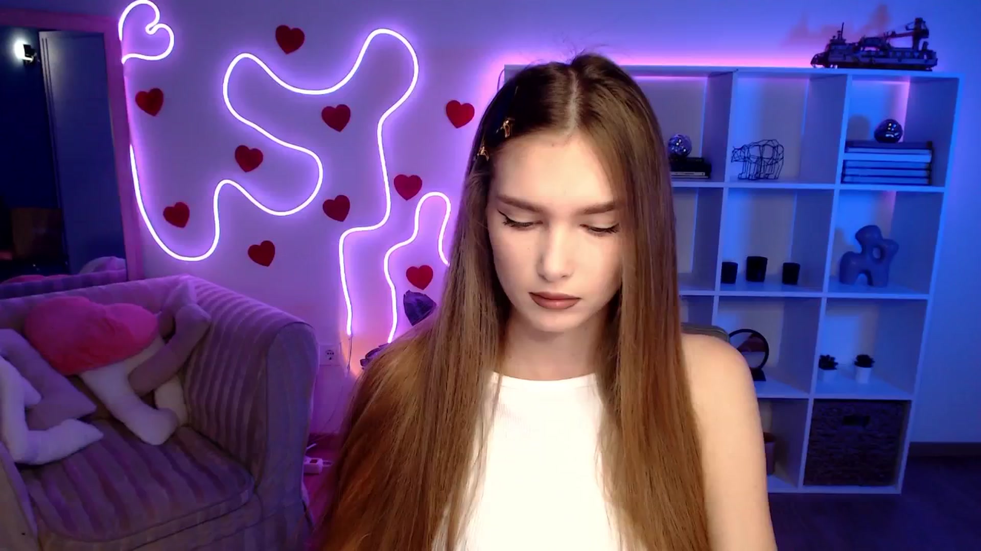 Gallery image thumbnail from Sirela's myfreecams stream on, 04/06/2026, 09:04 image 18 of 20