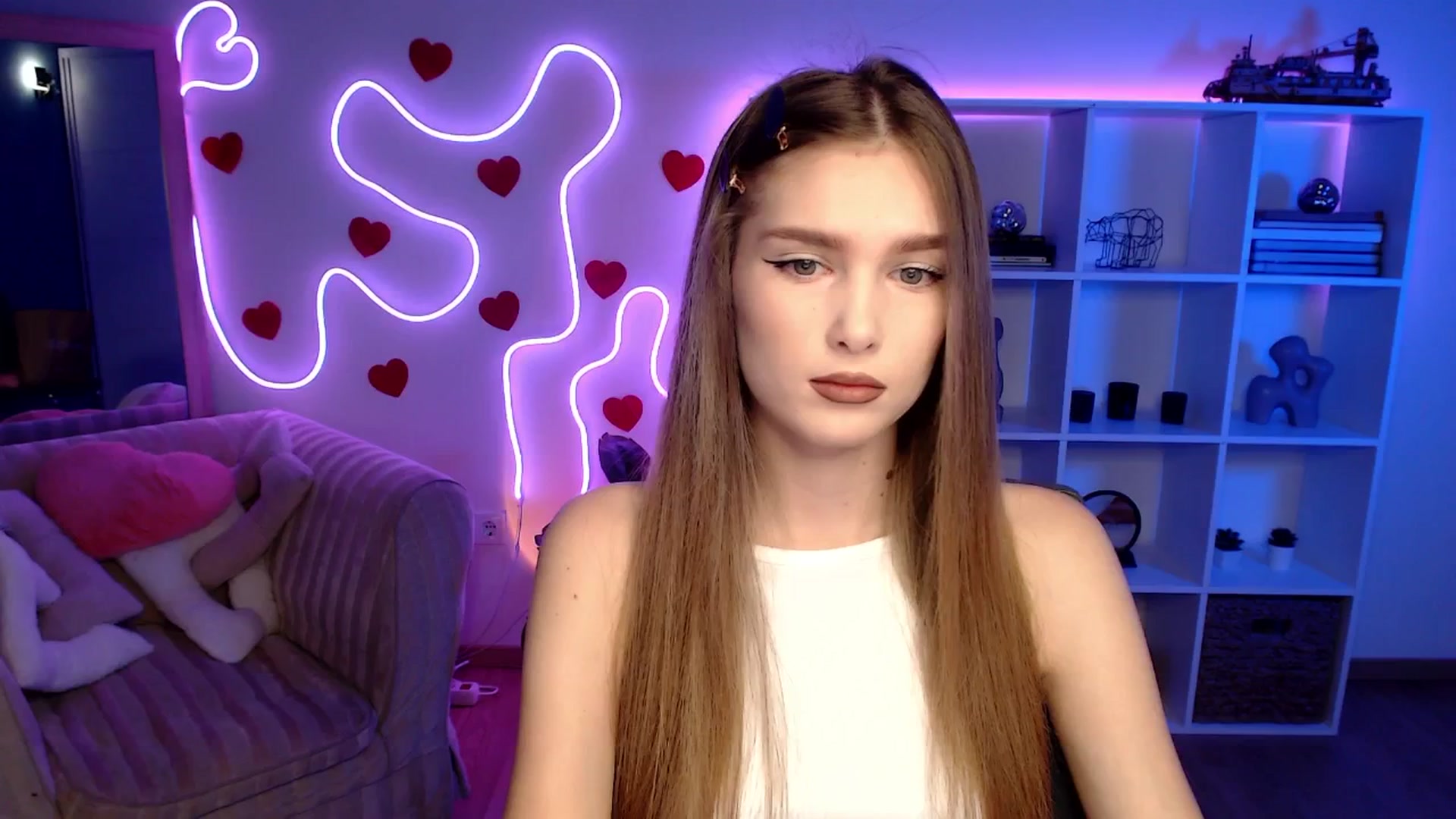 Gallery image thumbnail from Sirela's myfreecams stream on, 04/06/2026, 09:04 image 7 of 20