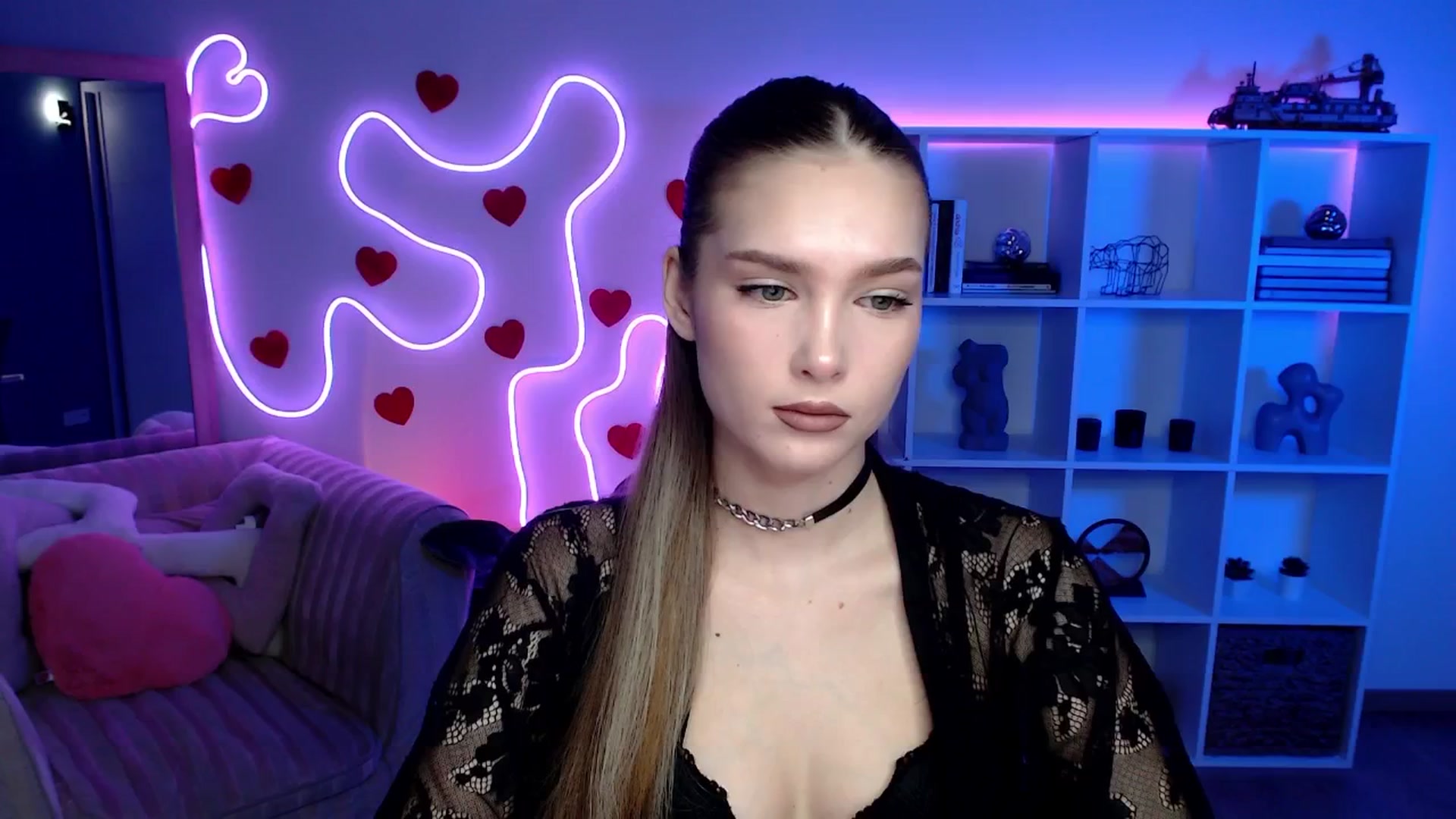 Gallery image thumbnail from Sirela's myfreecams stream on, 04/10/2026, 08:45 image 7 of 20