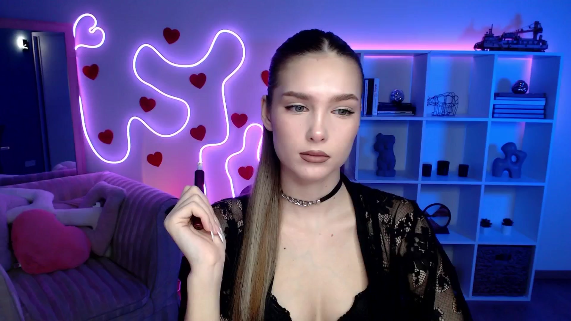 Gallery image thumbnail from Sirela's myfreecams stream on, 04/10/2026, 08:45 image 4 of 20
