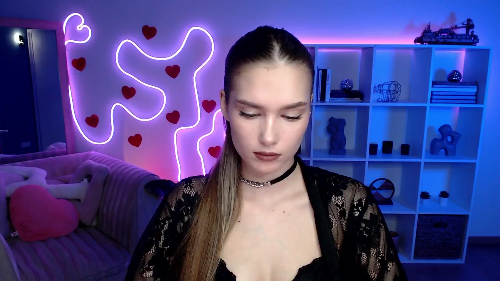 Gallery image thumbnail from Sirela's myfreecams stream on, 04/10/2026, 11:21 image 16 of 20