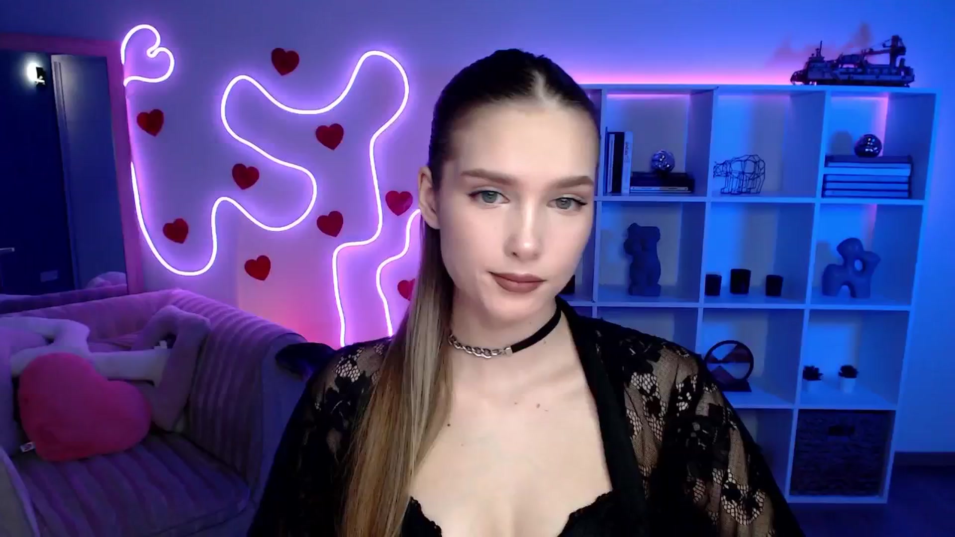 Gallery image thumbnail from Sirela's myfreecams stream on, 04/10/2026, 11:21 image 18 of 20