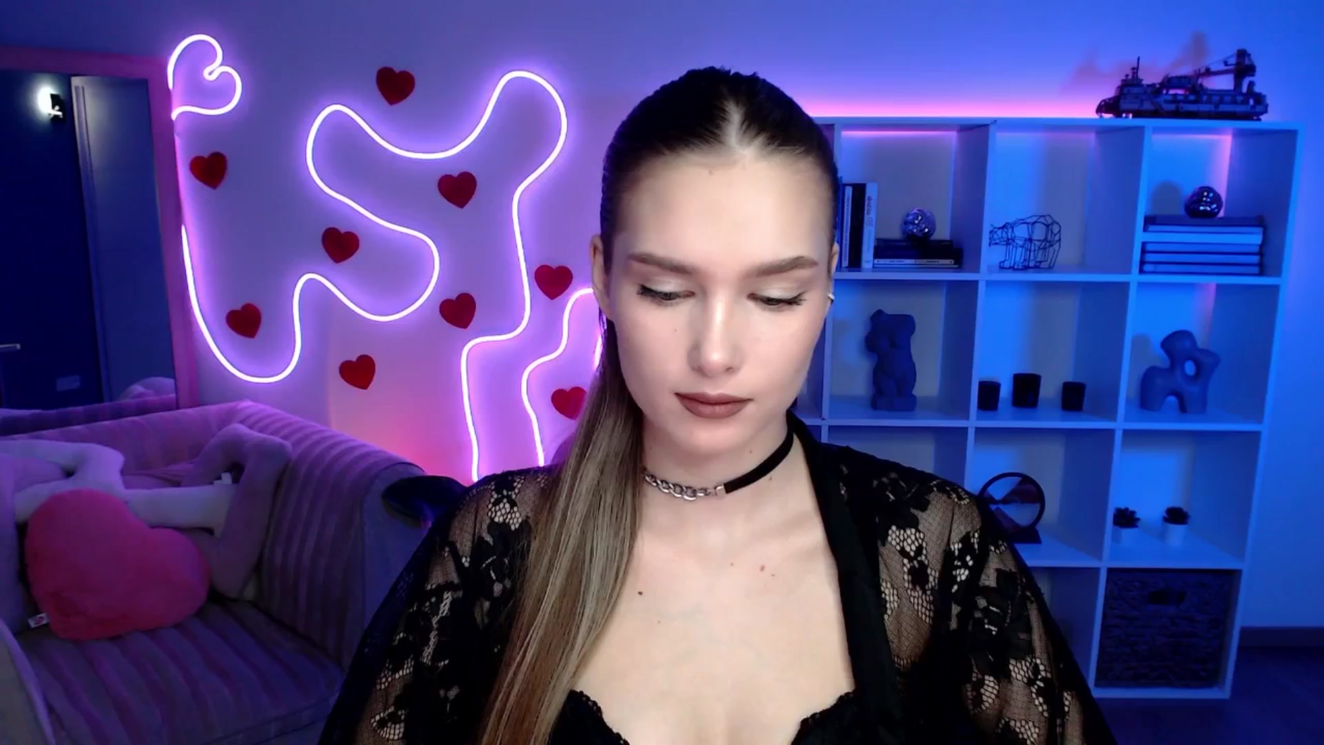 Gallery image thumbnail from Sirela's myfreecams stream on, 04/10/2026, 11:21 image 5 of 20
