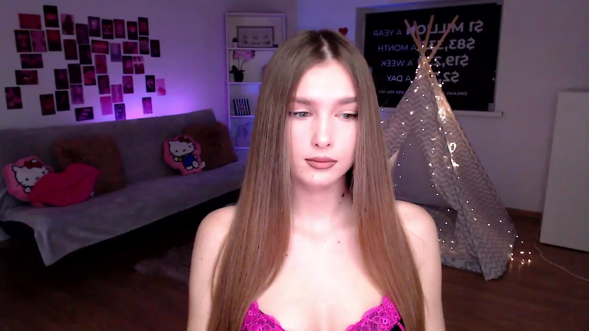 Gallery image thumbnail from Sirela's myfreecams stream on, 04/14/2026, 08:34 image 19 of 20