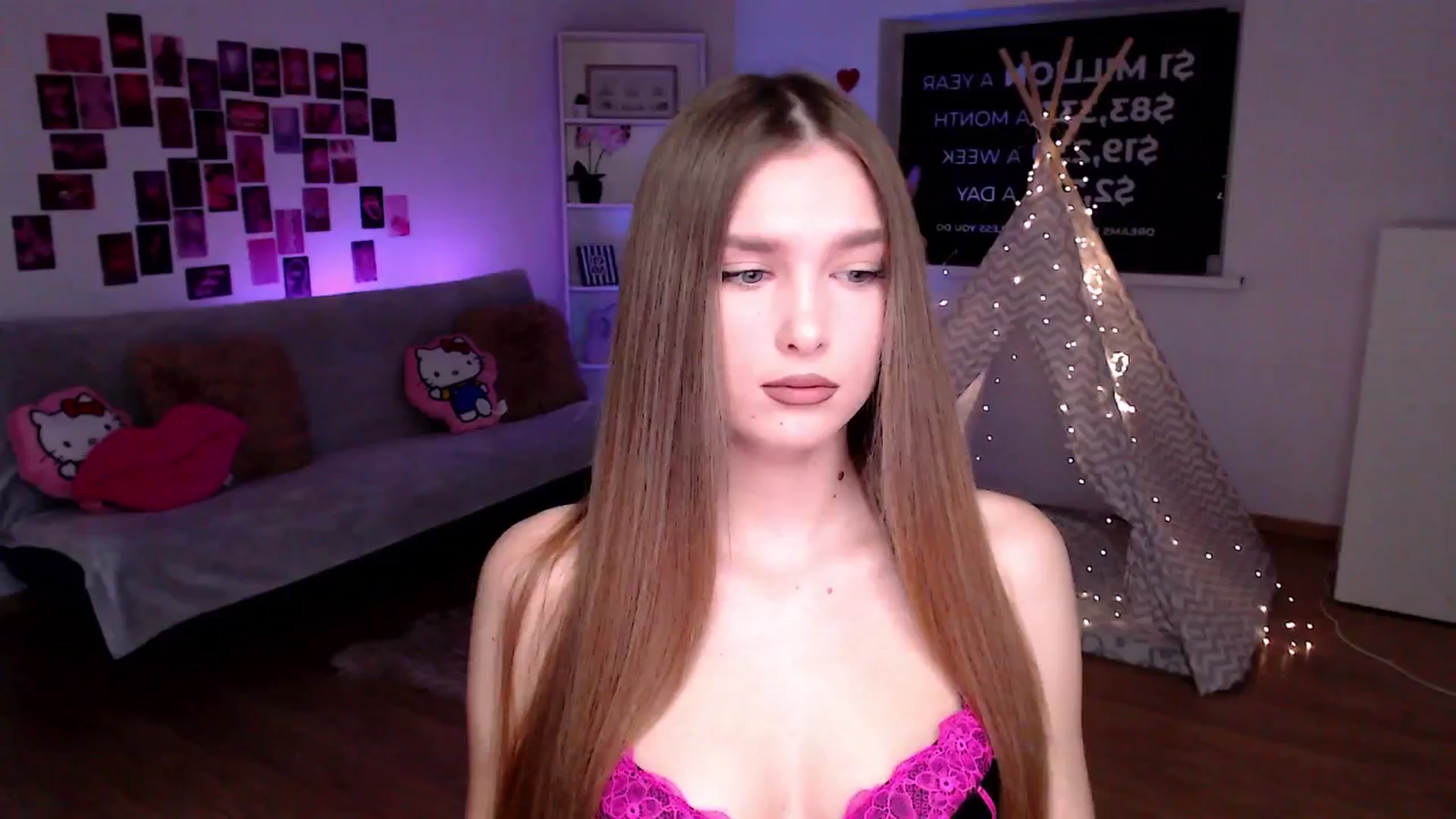 Gallery image thumbnail from Sirela's myfreecams stream on, 04/14/2026, 08:34 image 12 of 20