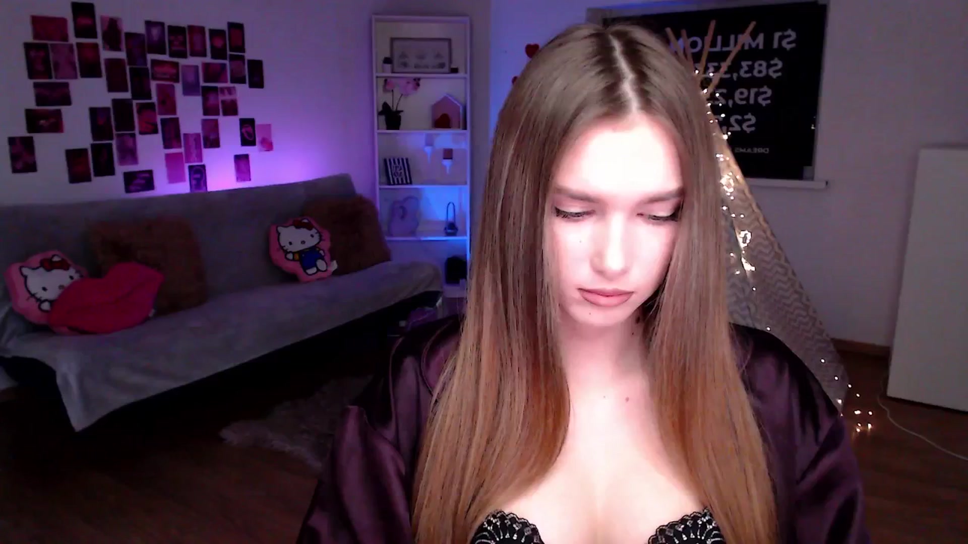 Gallery image thumbnail from Sirela's myfreecams stream on, 04/14/2026, 11:45 image 16 of 20