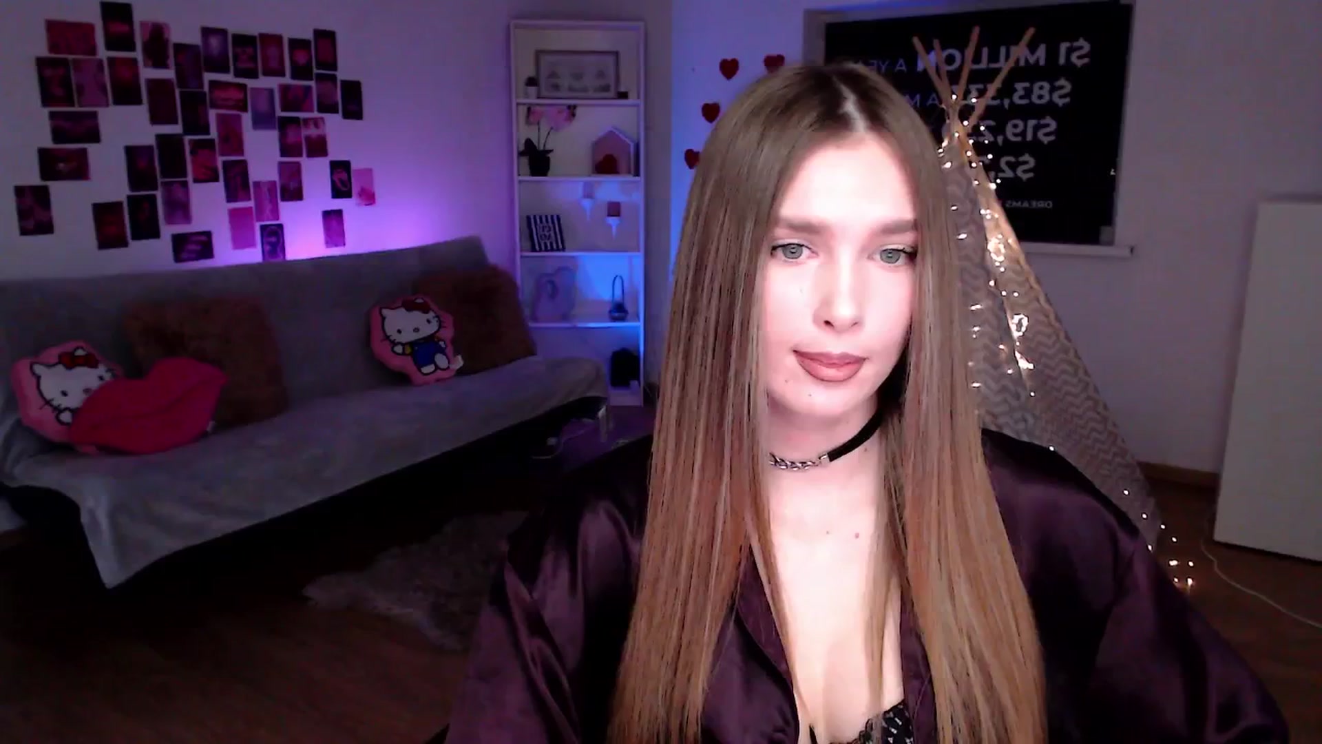 Gallery image thumbnail from Sirela's myfreecams stream on, 04/14/2026, 11:45 image 4 of 20