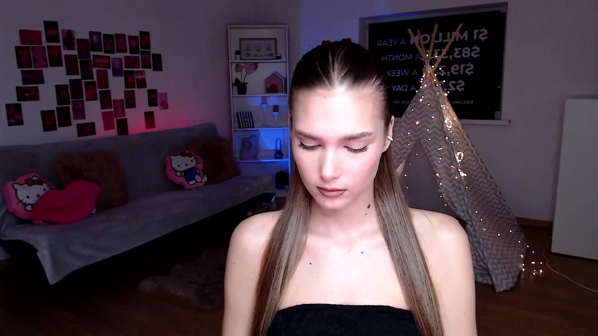 Gallery image thumbnail from Sirela's myfreecams stream on, 04/15/2026, 08:29 image 14 of 20