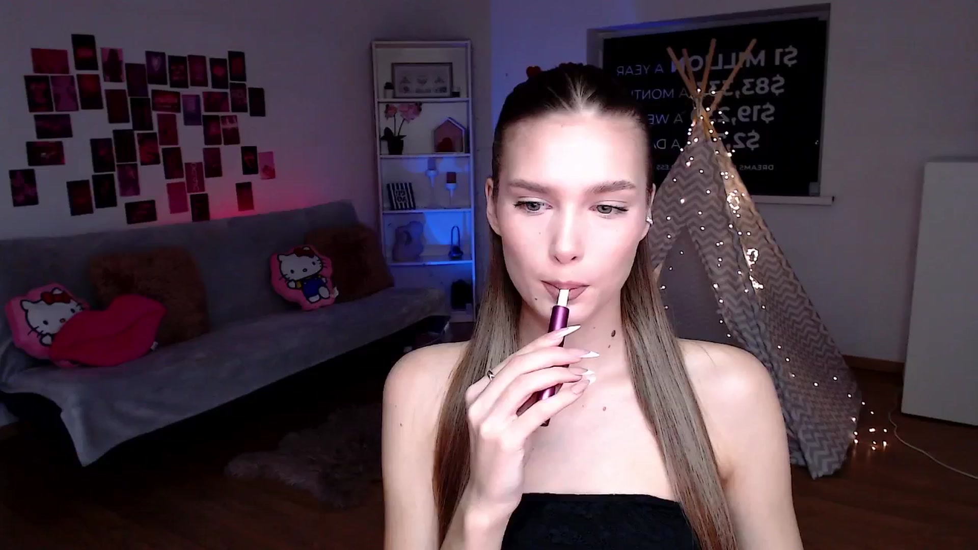 Gallery image thumbnail from Sirela's myfreecams stream on, 04/15/2026, 08:29 image 13 of 20