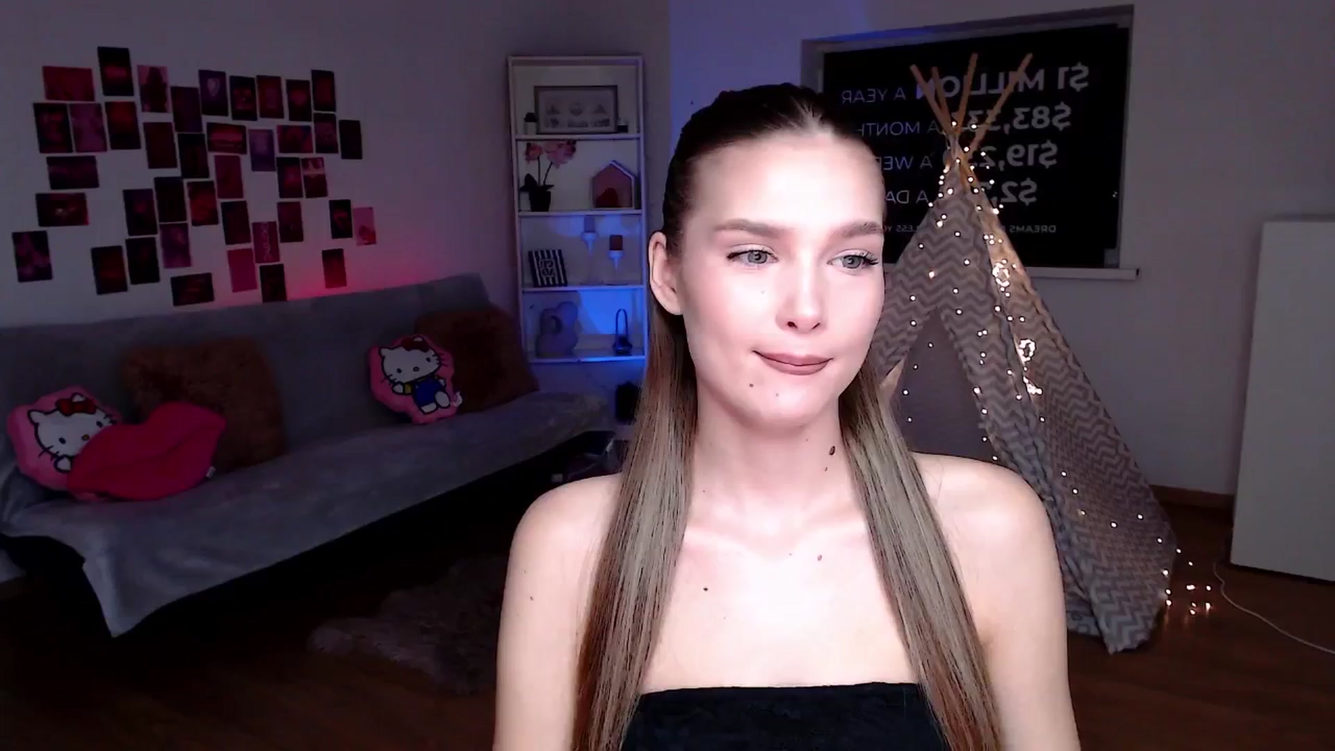 Gallery image thumbnail from Sirela's myfreecams stream on, 04/15/2026, 08:29 image 3 of 20