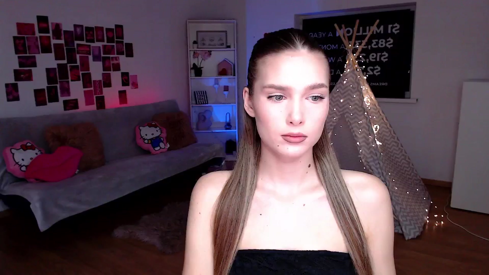 Gallery image thumbnail from Sirela's myfreecams stream on, 04/15/2026, 10:03 image 3 of 20