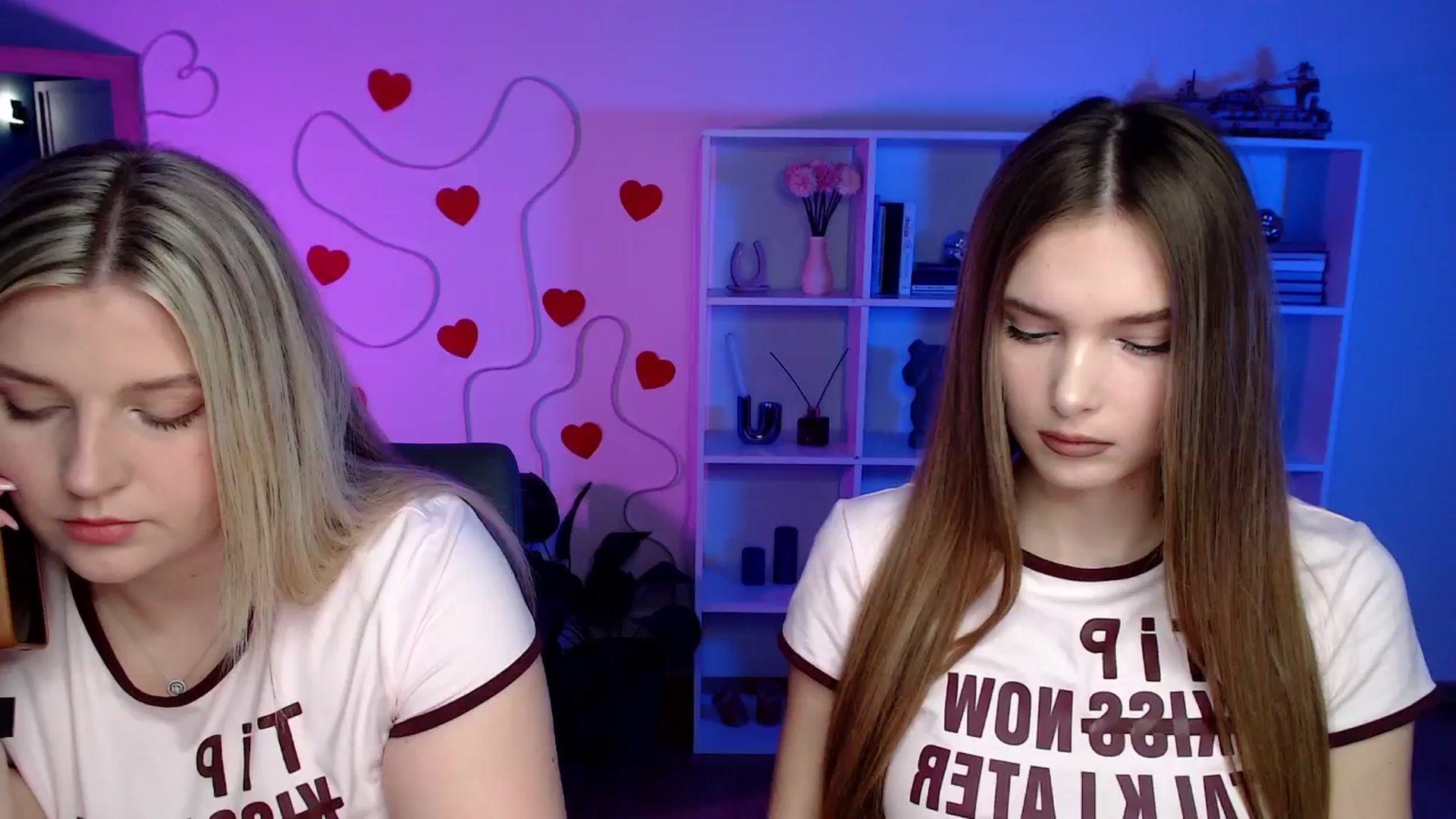 Gallery image thumbnail from Sirela's myfreecams stream on, 04/17/2026, 10:00 image 17 of 20